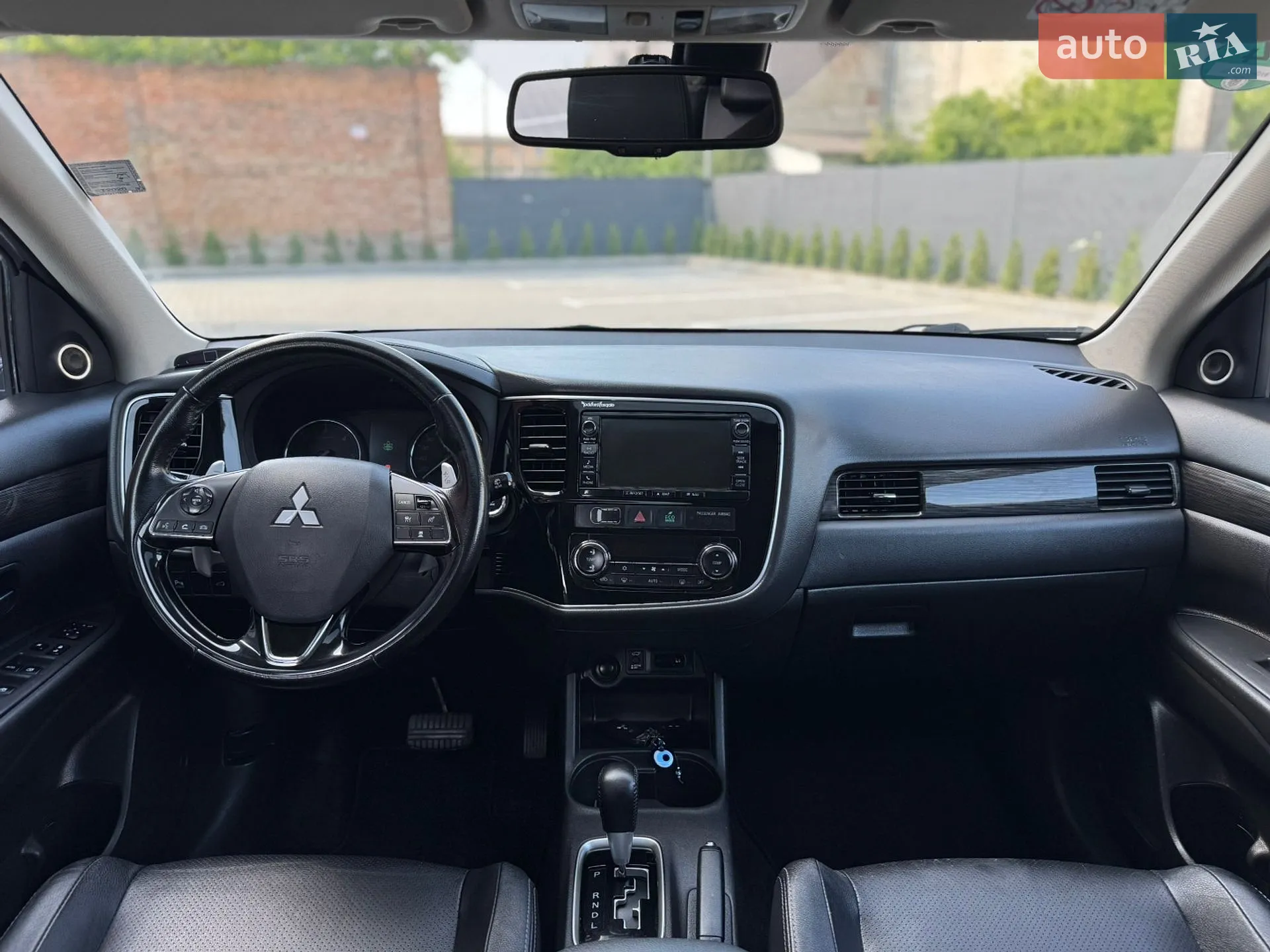 2016 Mitsubishi Outlander - мініатюра 28