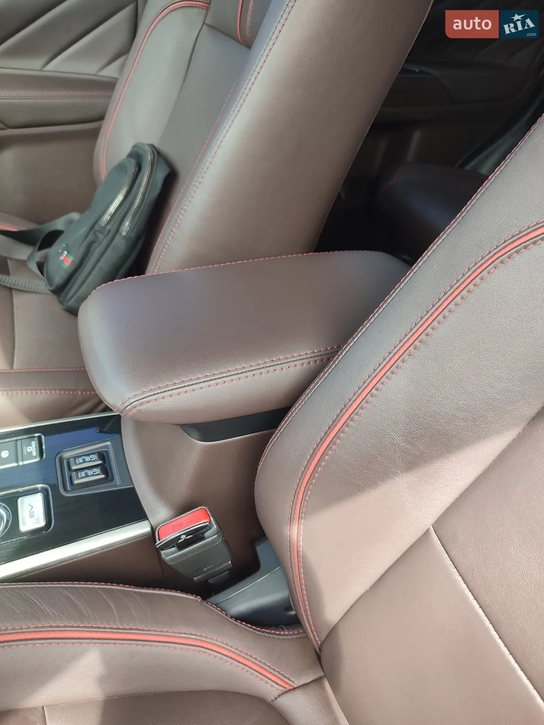 2018 Mitsubishi Outlander - мініатюра 56