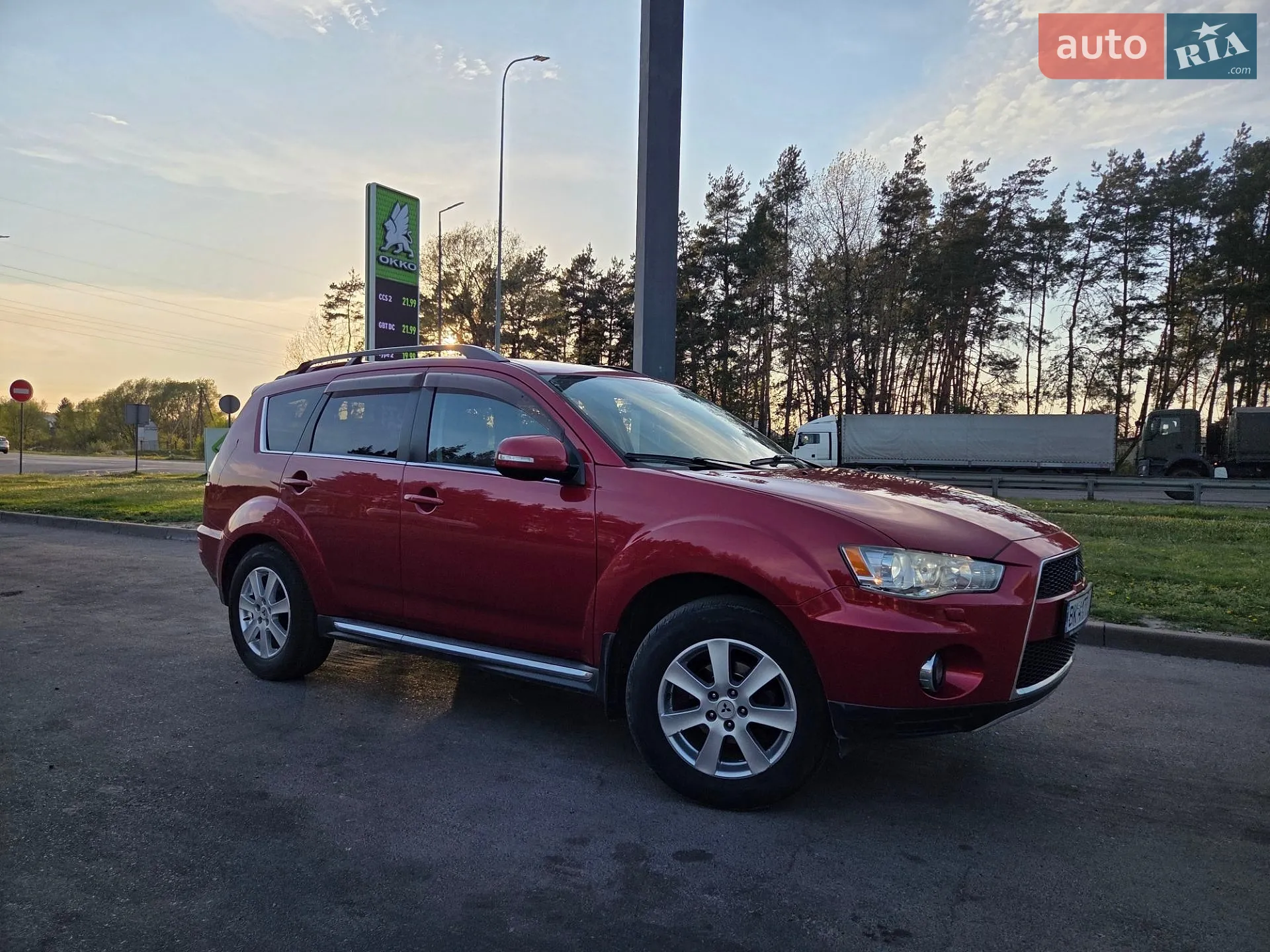 2010 Mitsubishi Outlander - мініатюра 10