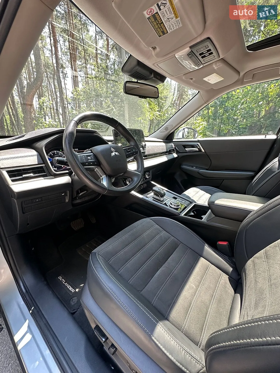 2024 Mitsubishi Outlander - мініатюра 26