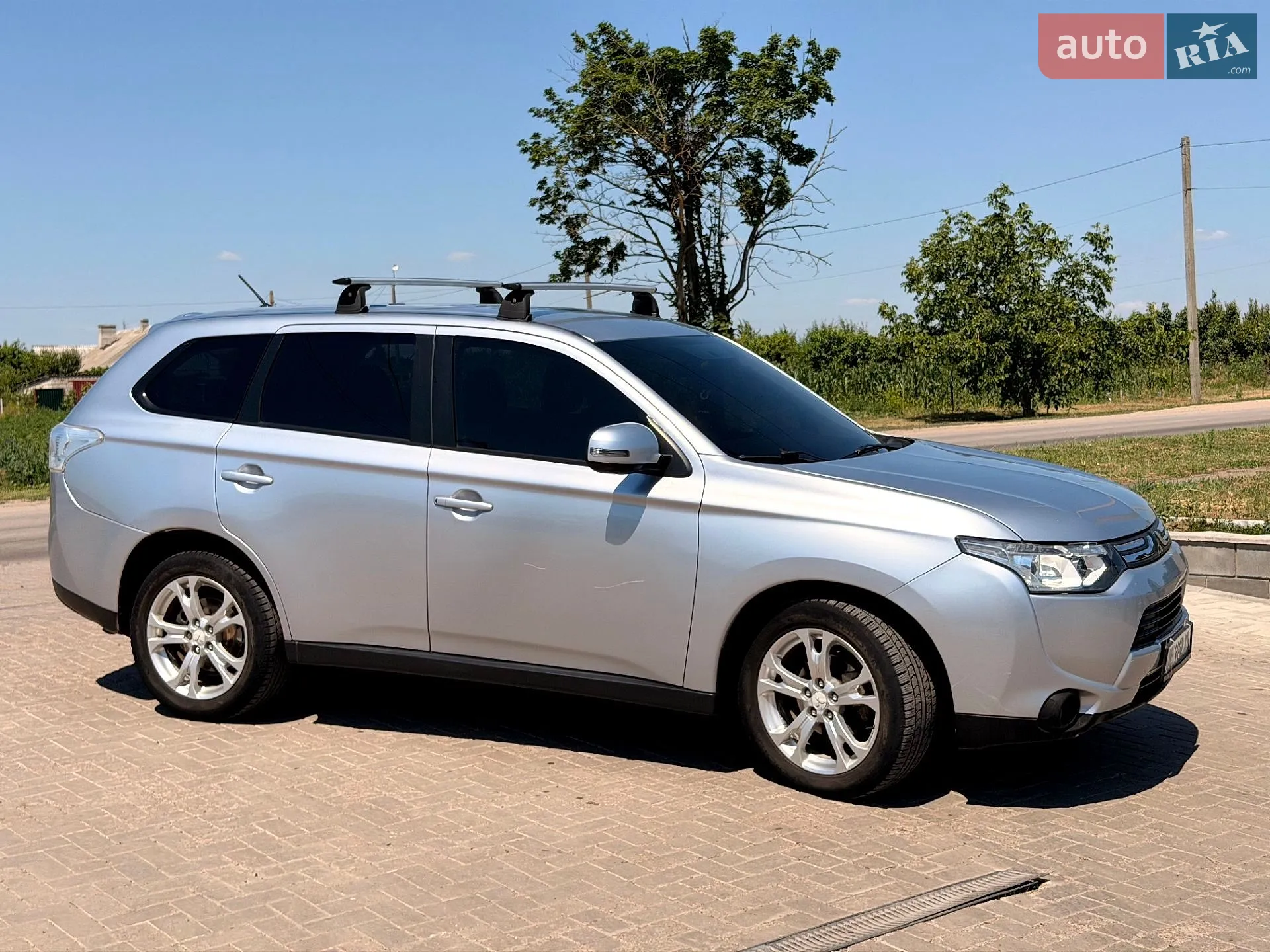 2013 Mitsubishi Outlander - мініатюра 3