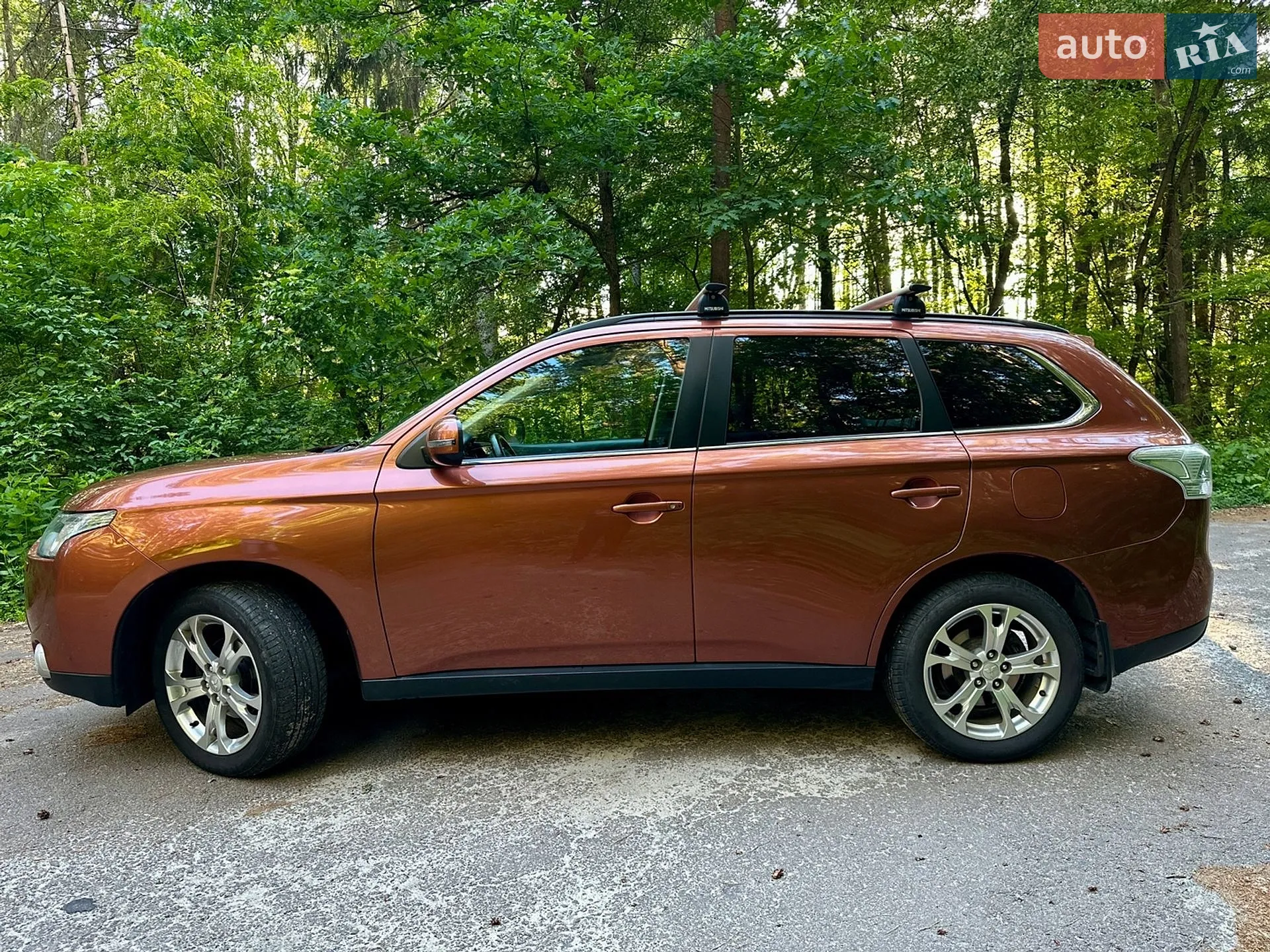 2014 Mitsubishi Outlander - мініатюра 2