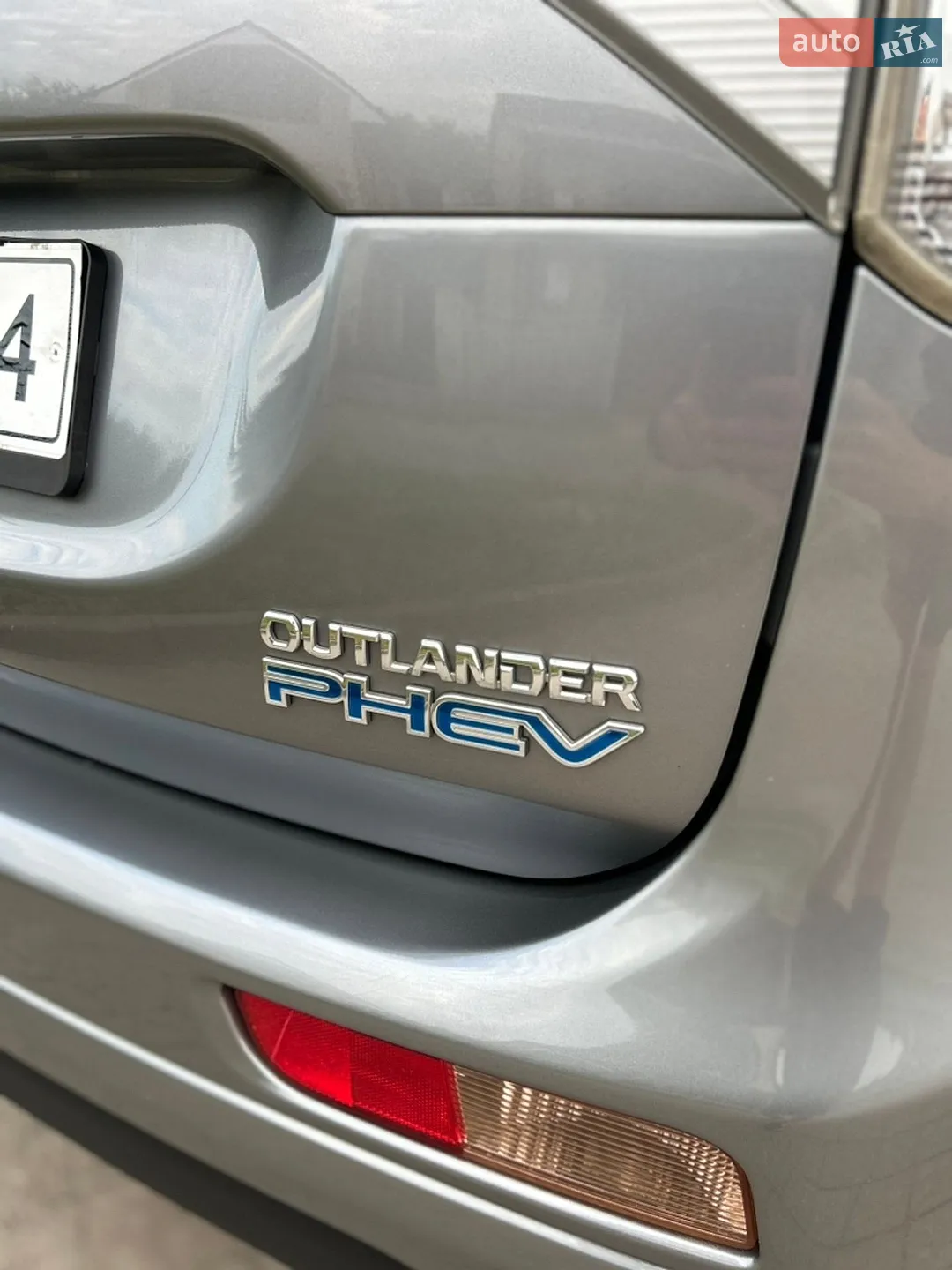 2014 Mitsubishi Outlander - мініатюра 15