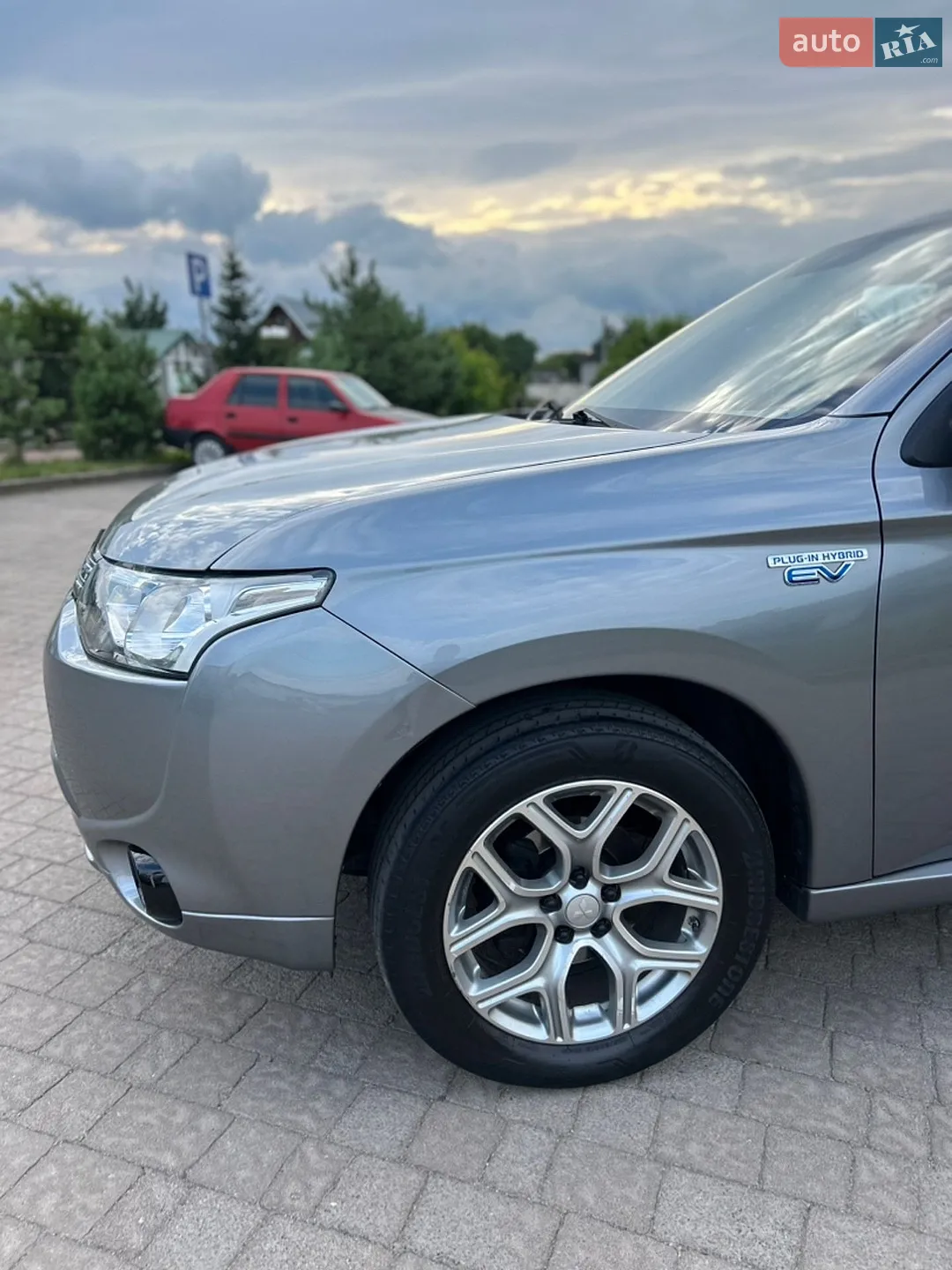 2014 Mitsubishi Outlander - мініатюра 98