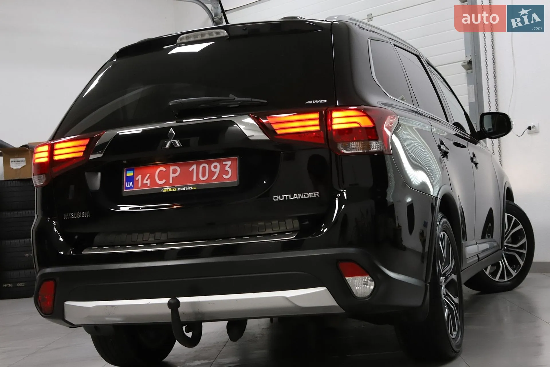 2016 Mitsubishi Outlander - мініатюра 6