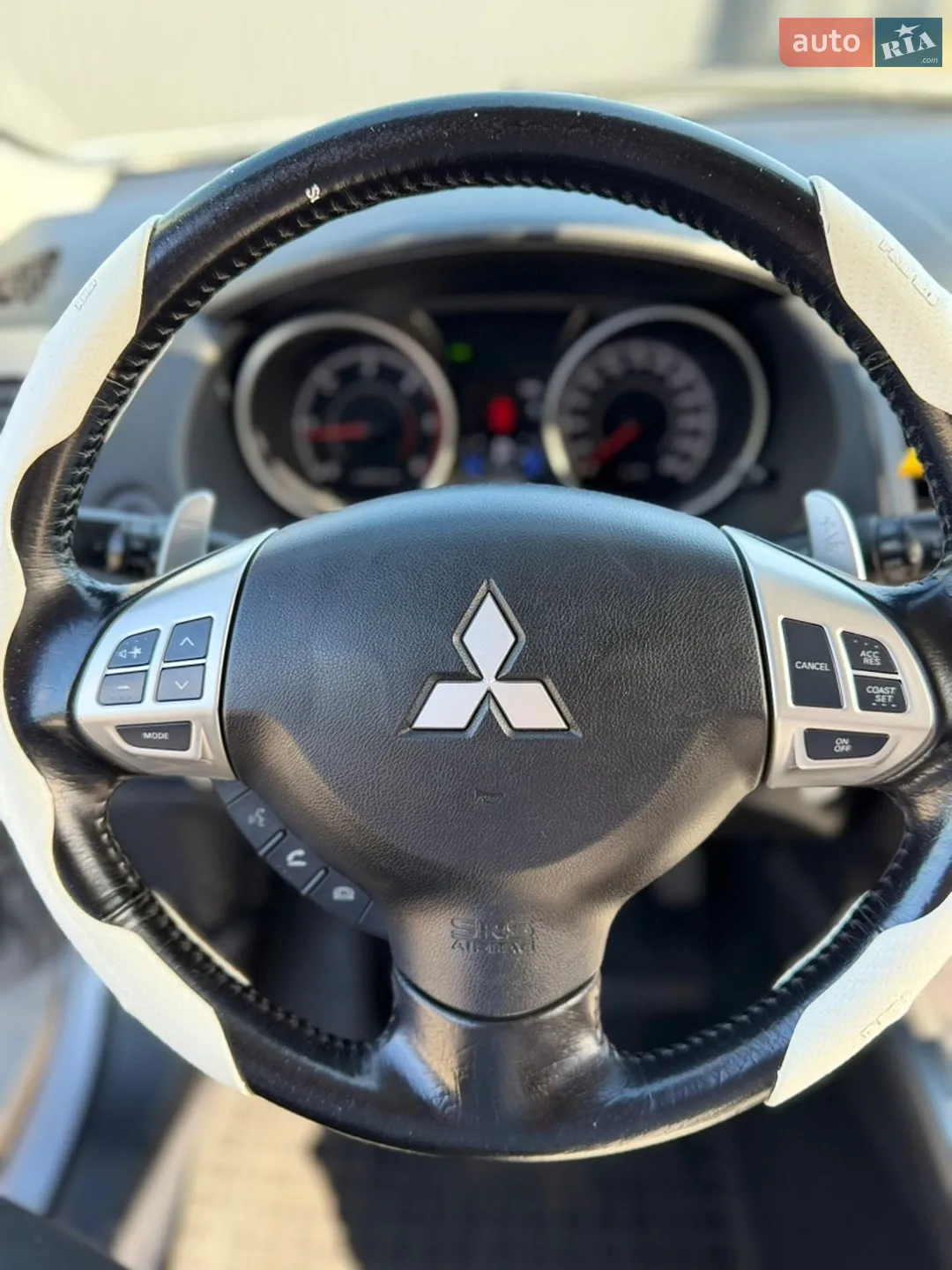 2011 Mitsubishi Outlander - мініатюра 70