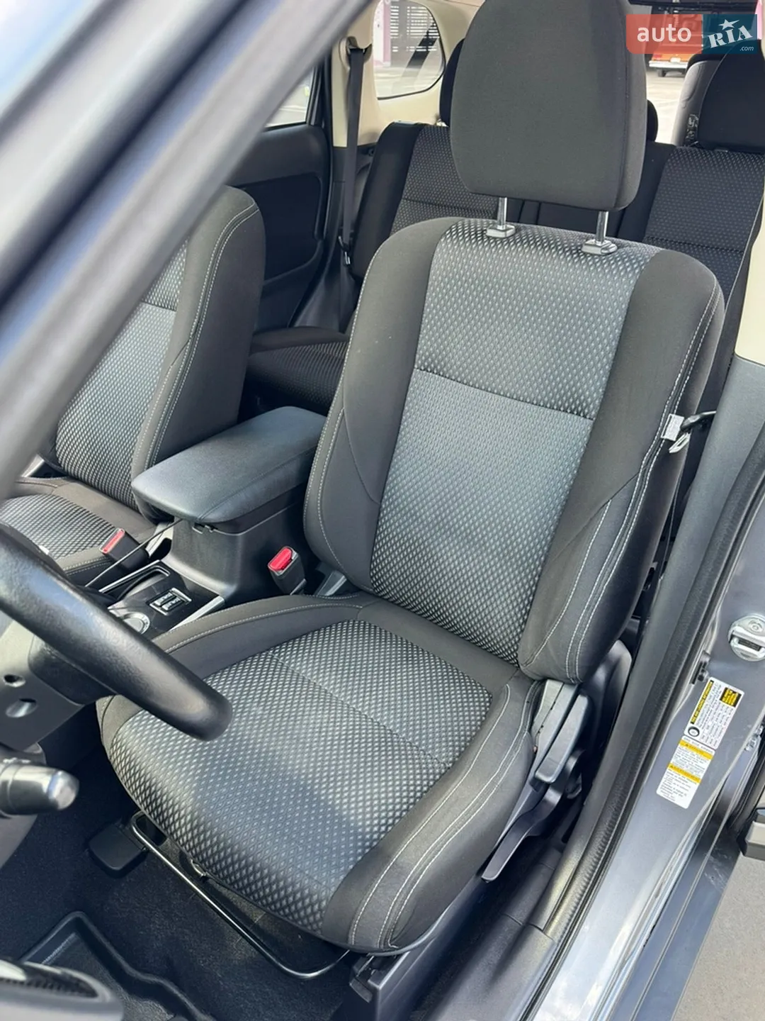 2016 Mitsubishi Outlander - мініатюра 11