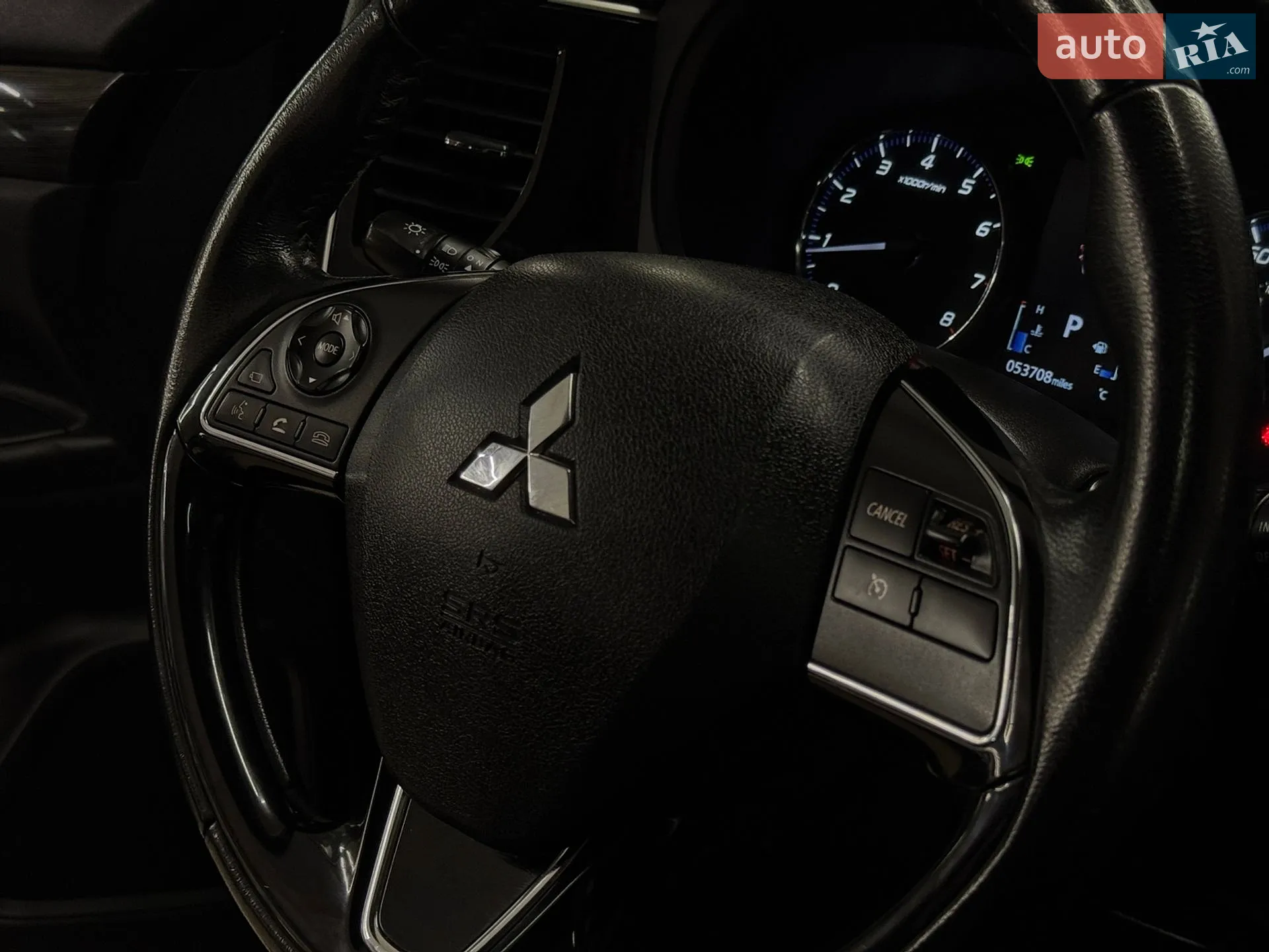 2018 Mitsubishi Outlander - мініатюра 30