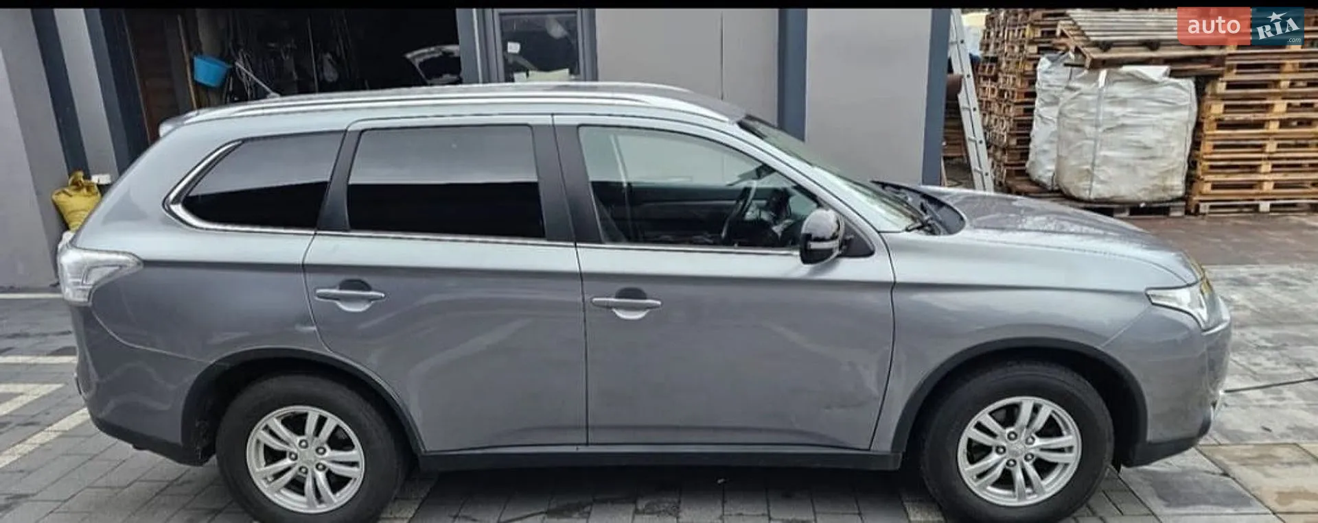2014 Mitsubishi Outlander - мініатюра 7