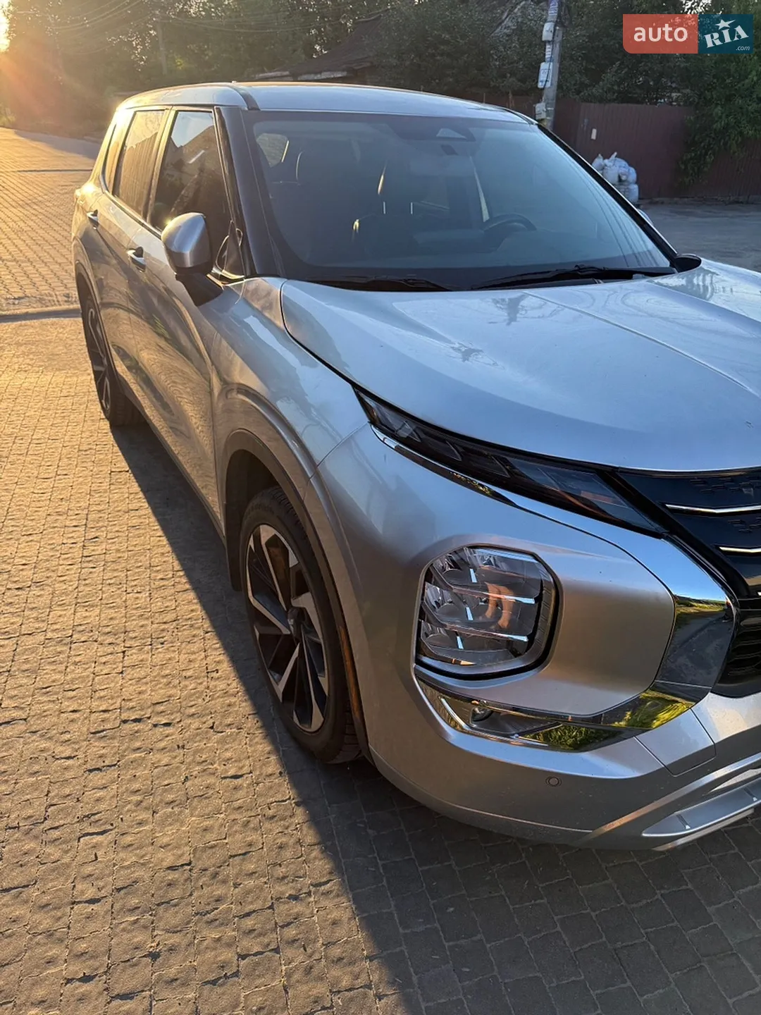 2023 Mitsubishi Outlander - мініатюра 14