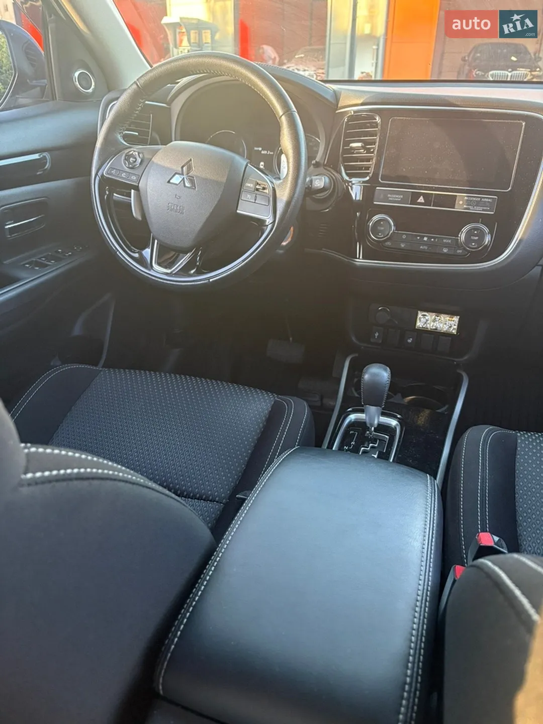 2018 Mitsubishi Outlander - мініатюра 7