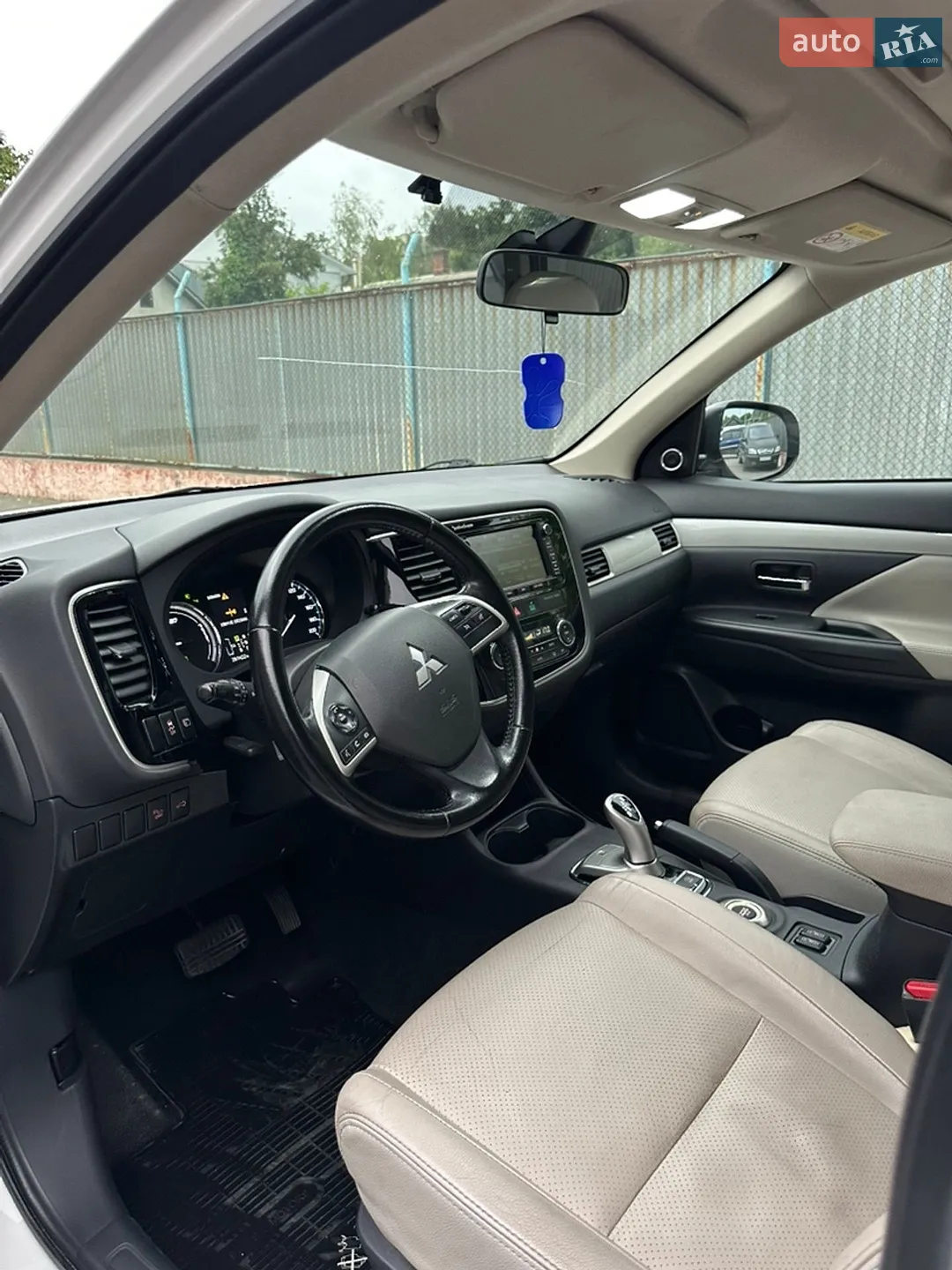 2013 Mitsubishi Outlander - мініатюра 15