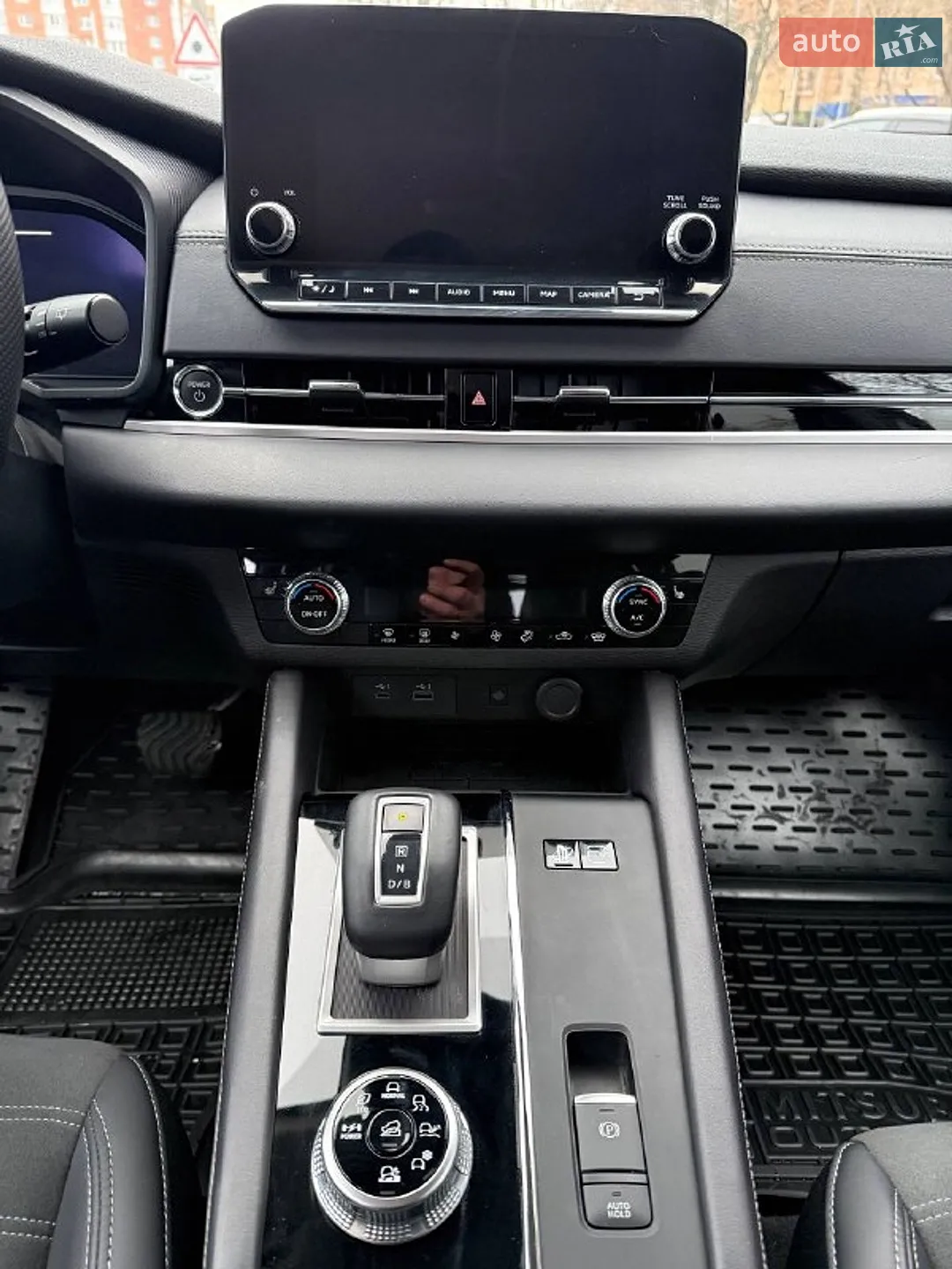 2024 Mitsubishi Outlander - мініатюра 38