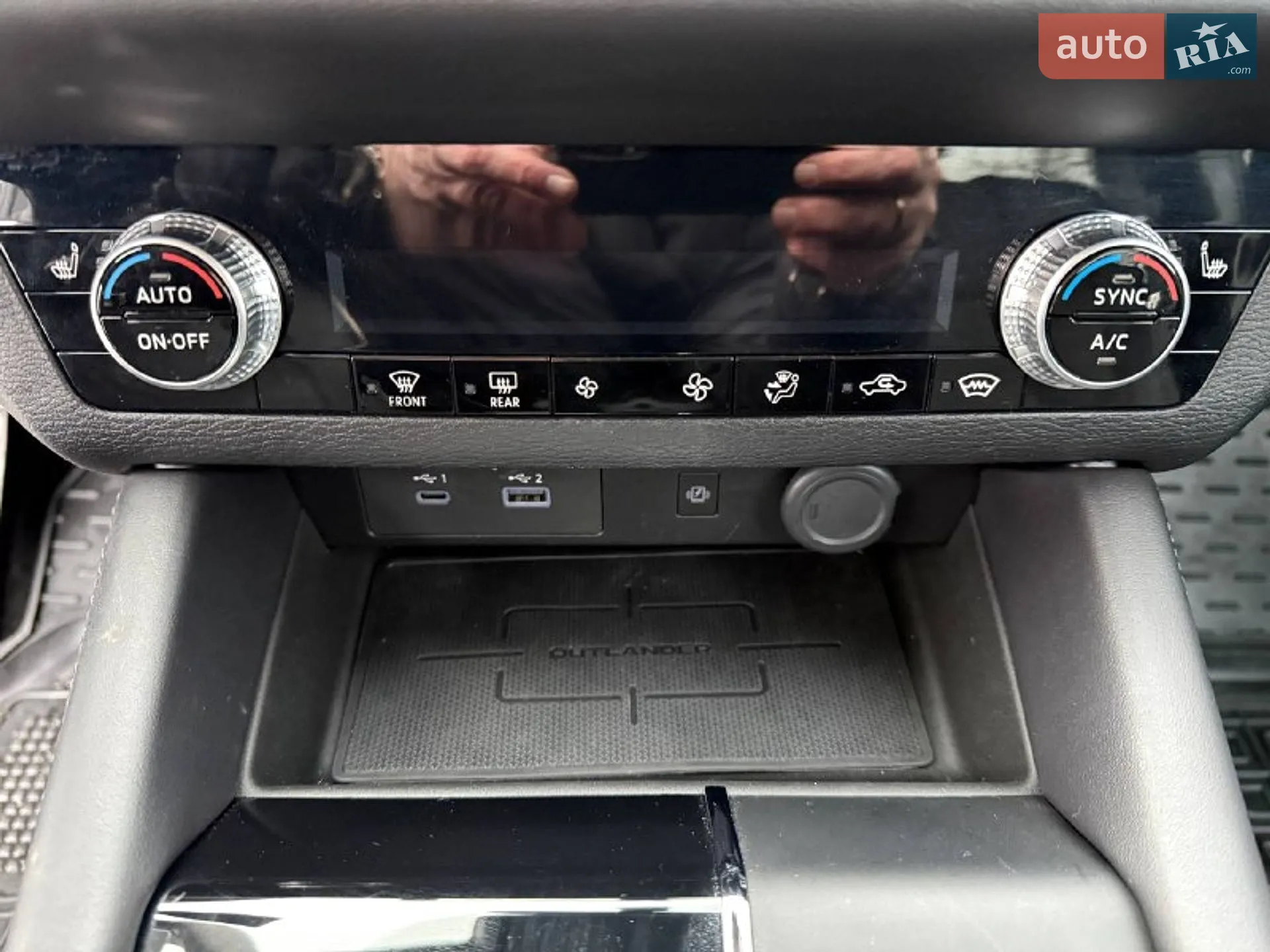 2024 Mitsubishi Outlander - мініатюра 48
