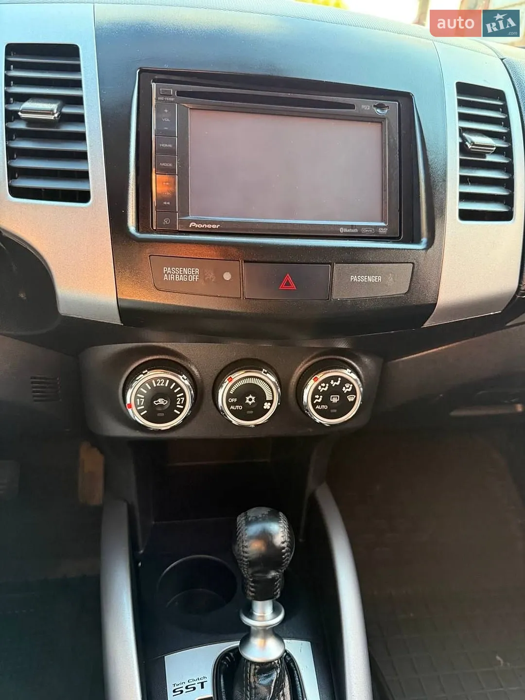 2010 Mitsubishi Outlander - мініатюра 20