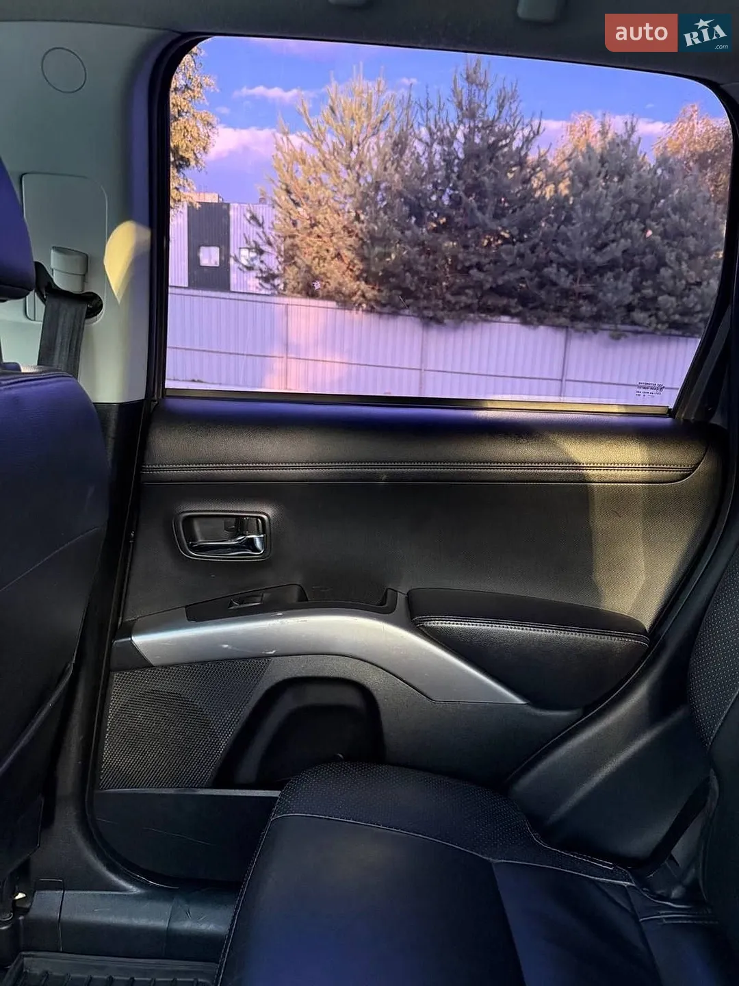 2010 Mitsubishi Outlander - мініатюра 30