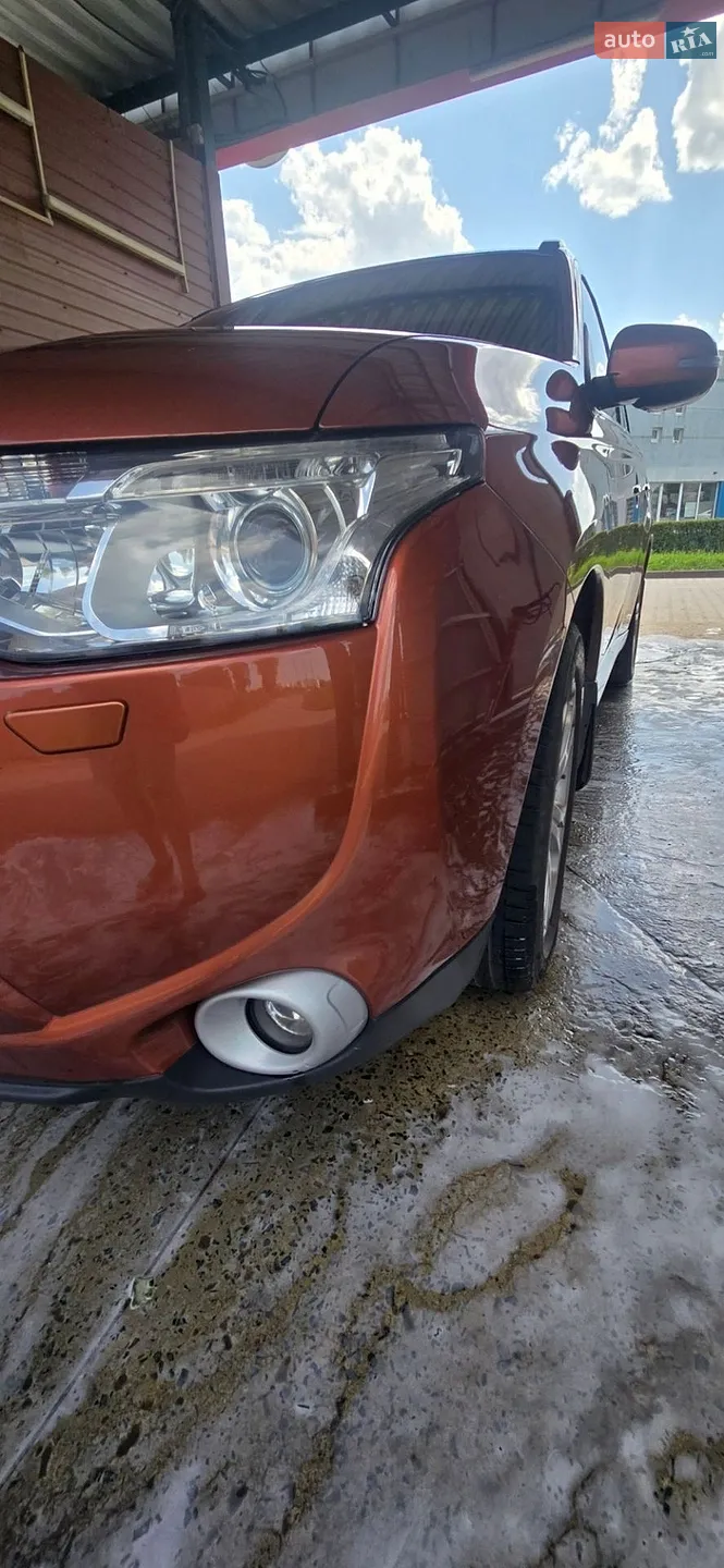 2012 Mitsubishi Outlander - мініатюра 4