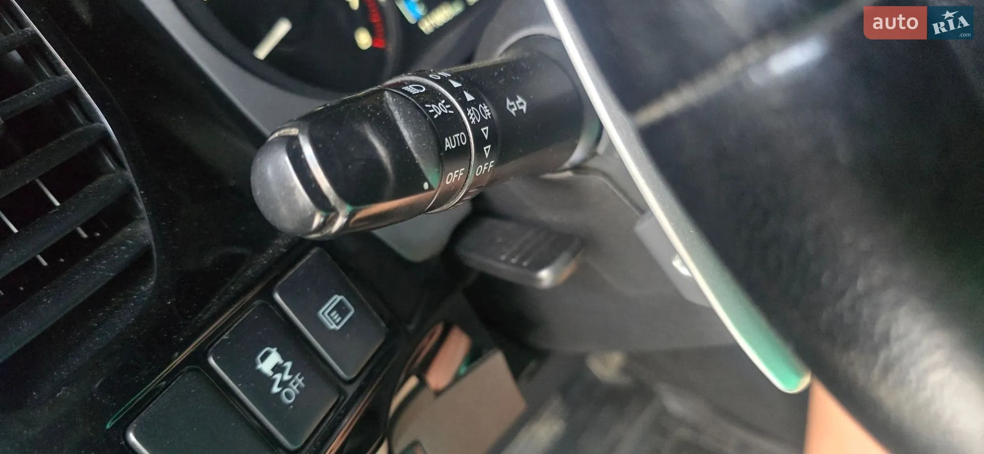 2012 Mitsubishi Outlander - мініатюра 11