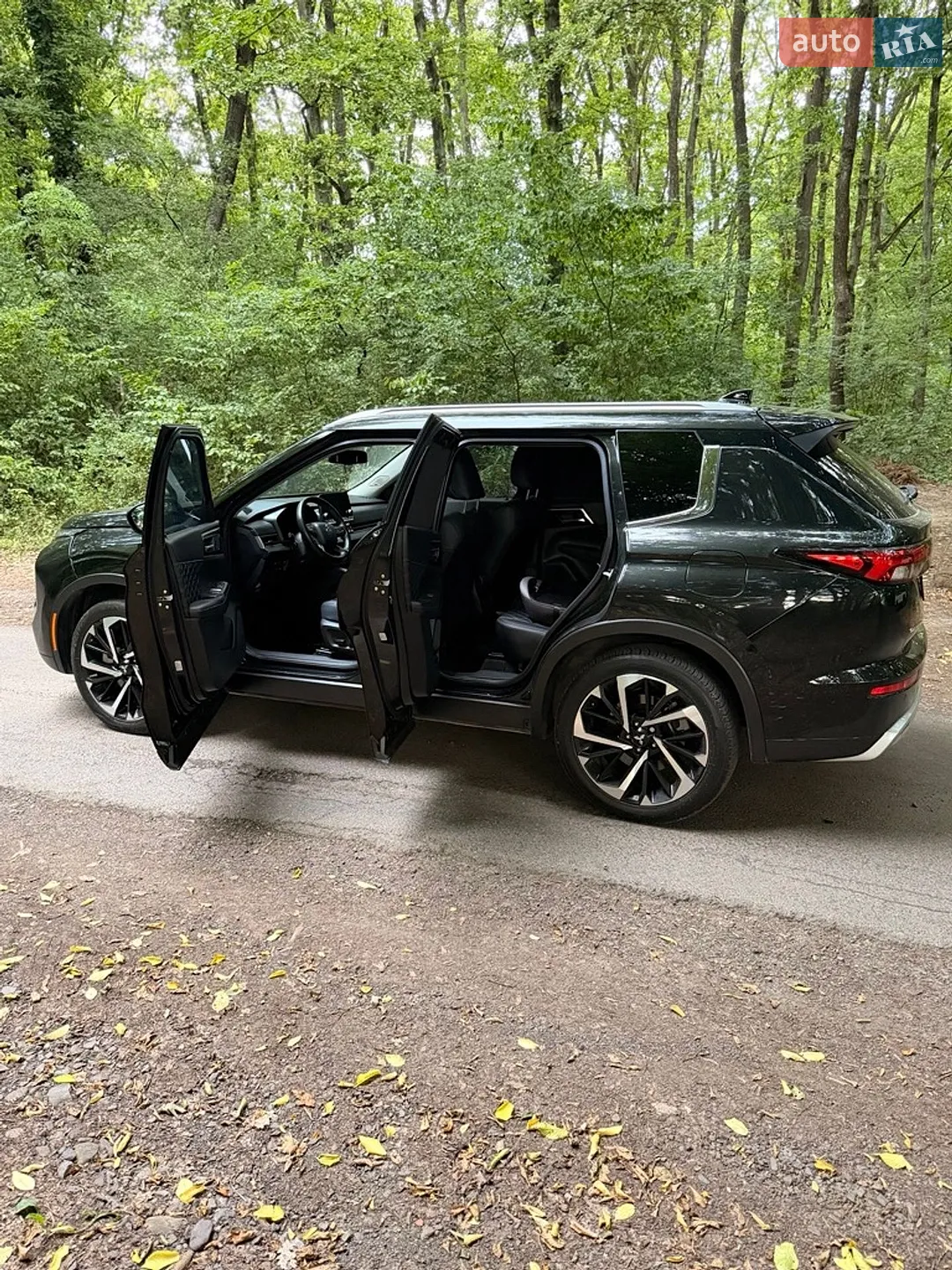 2023 Mitsubishi Outlander - мініатюра 9