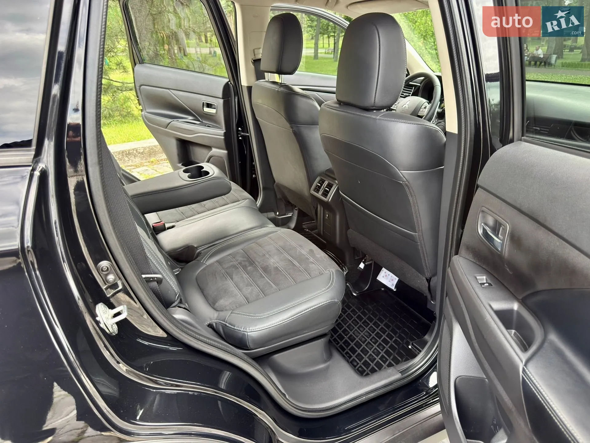 2021 Mitsubishi Outlander - мініатюра 51