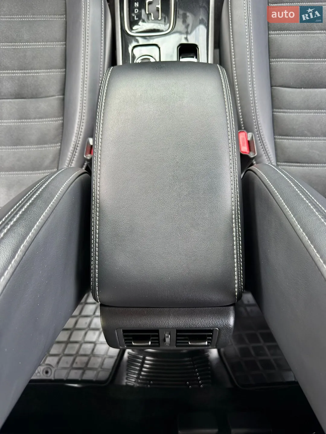 2021 Mitsubishi Outlander - мініатюра 63