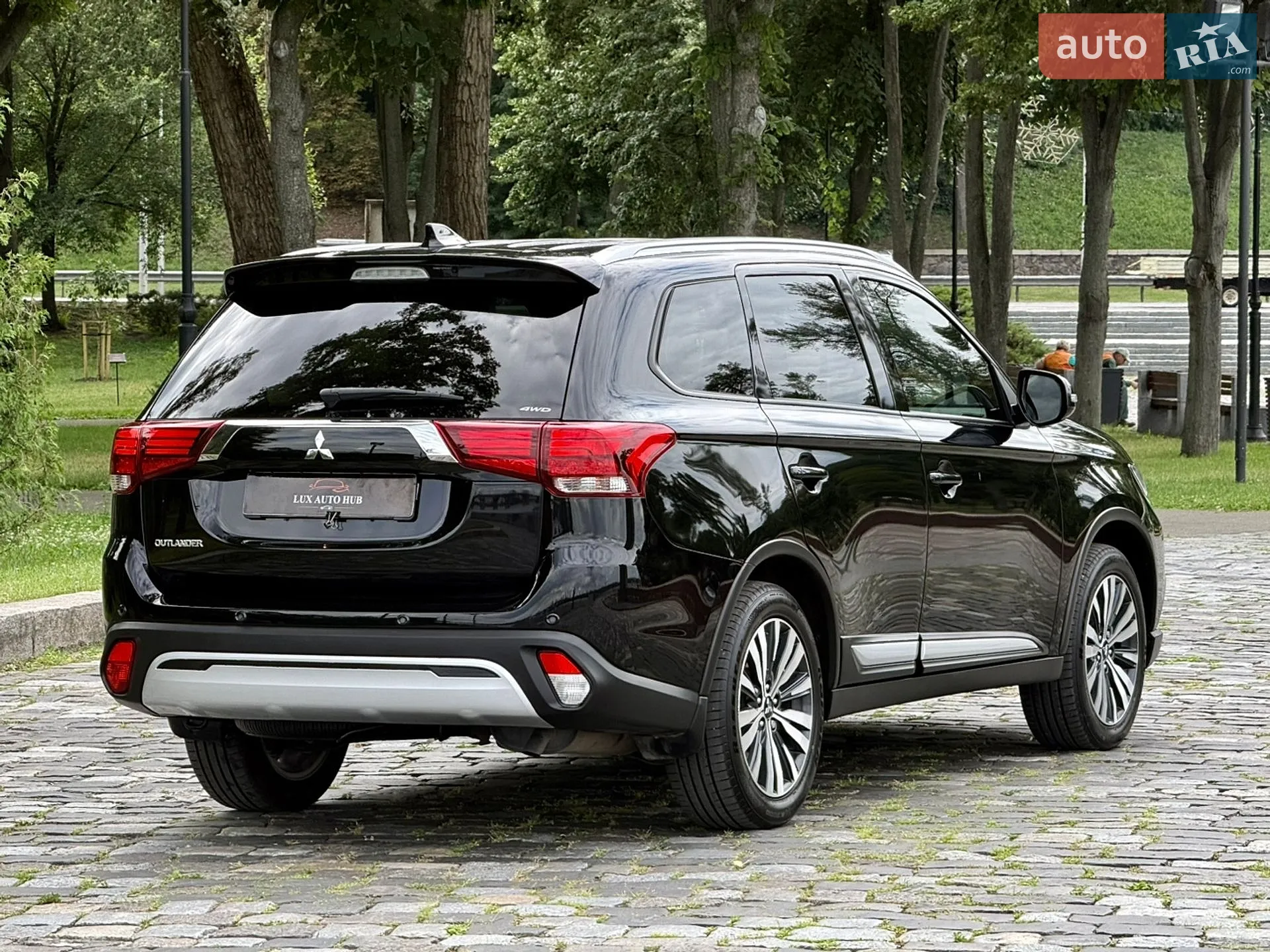 2021 Mitsubishi Outlander - мініатюра 175