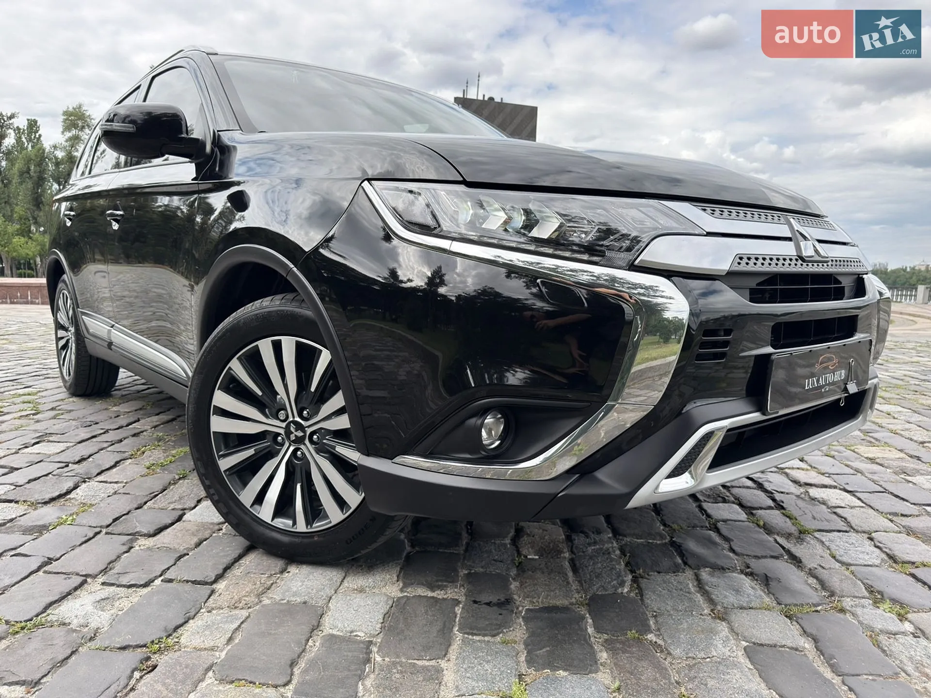 2021 Mitsubishi Outlander - мініатюра 208