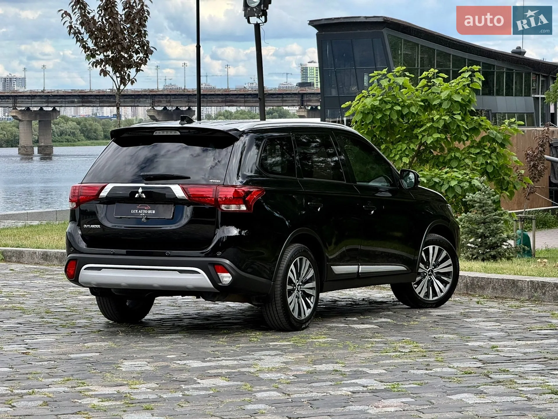 2021 Mitsubishi Outlander - мініатюра 227