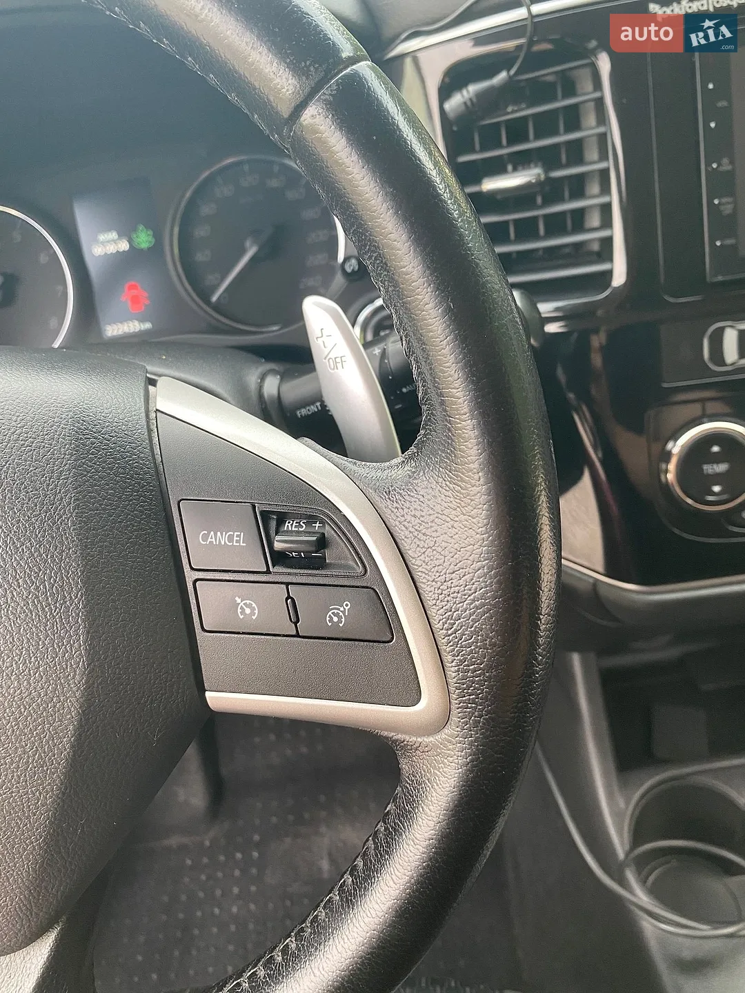 2013 Mitsubishi Outlander - мініатюра 28