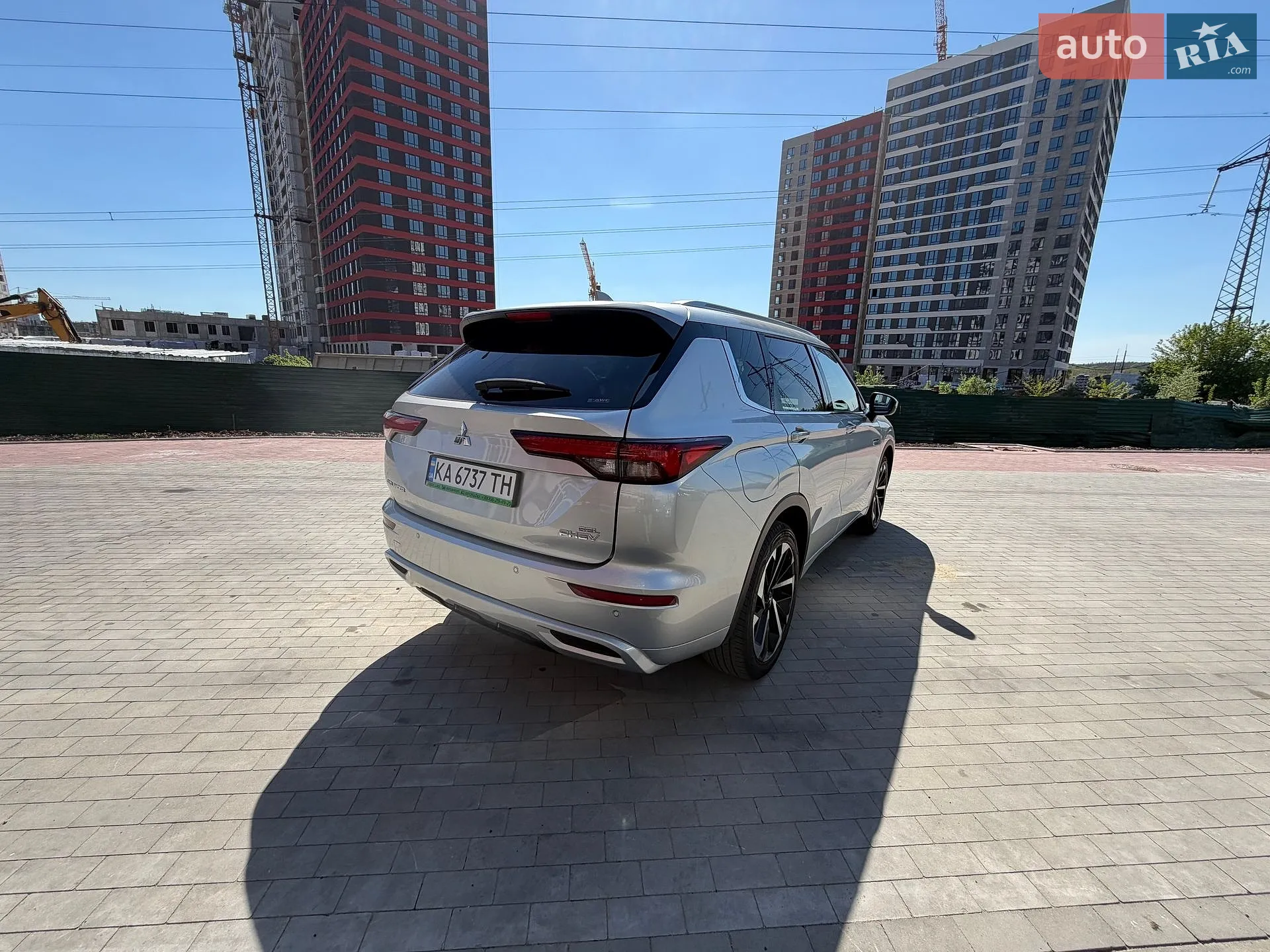 2022 Mitsubishi Outlander - мініатюра 9