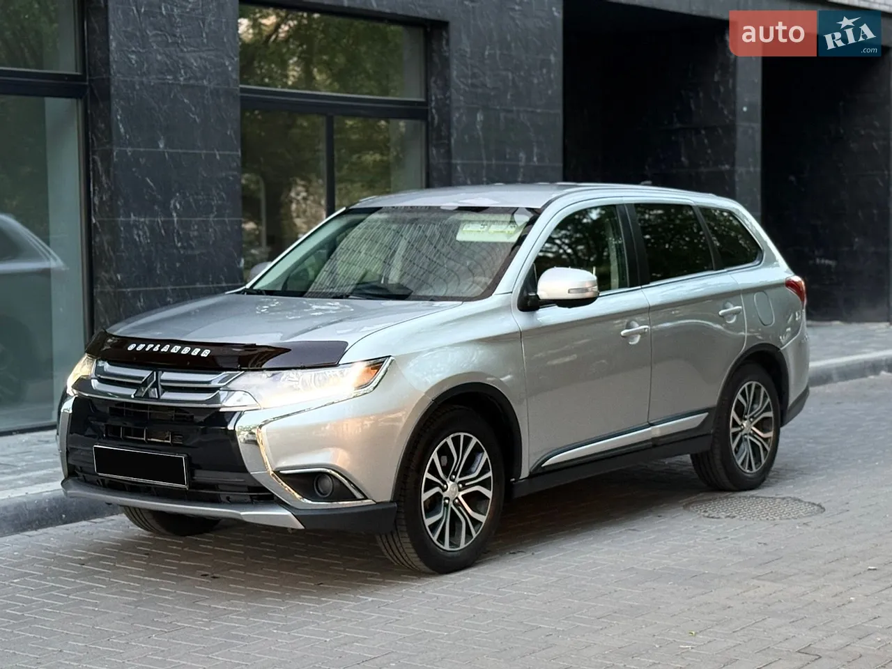 2018 Mitsubishi Outlander - мініатюра 19