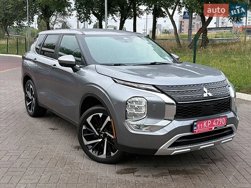 Mitsubishi Outlander 2022