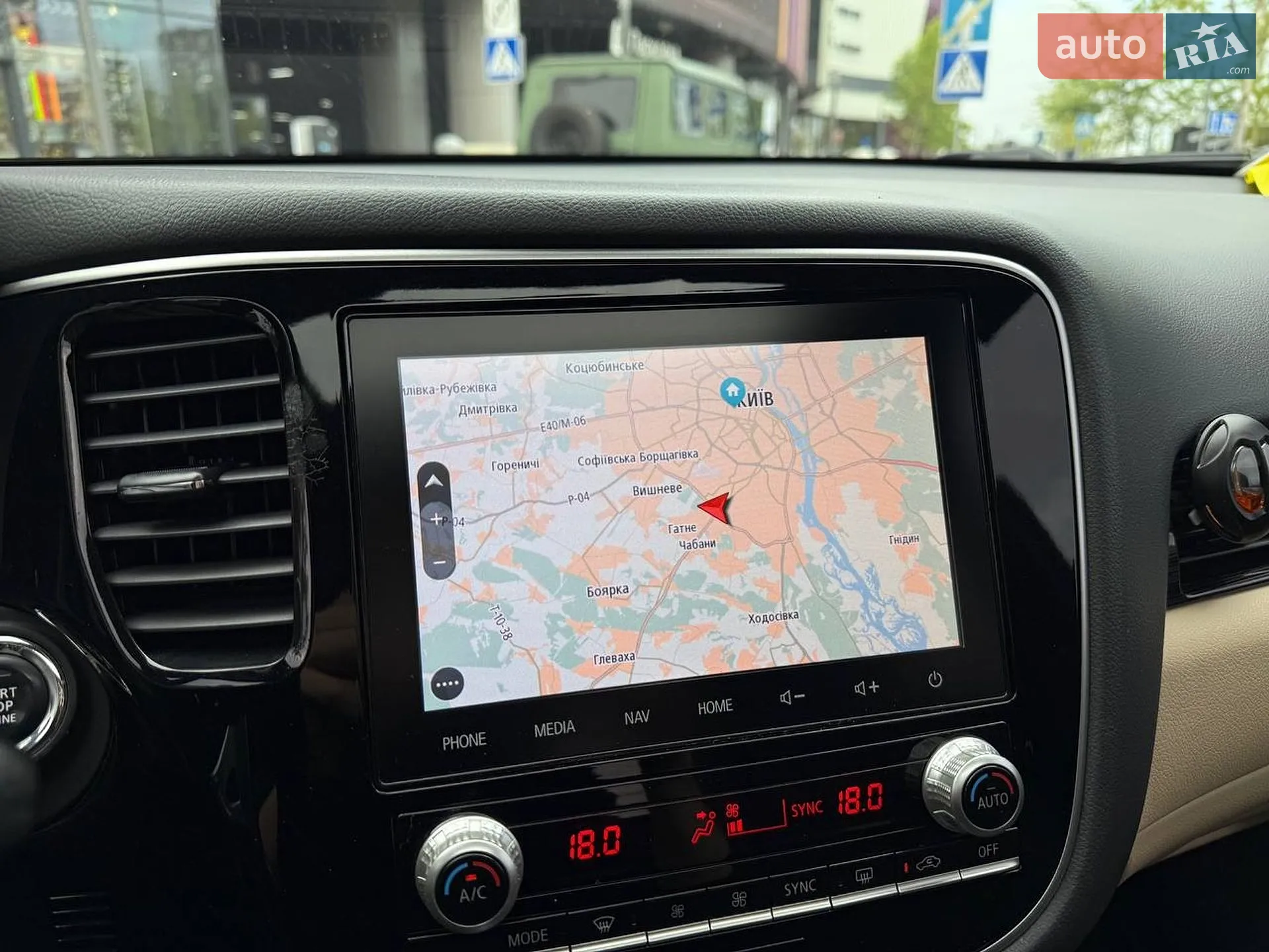 2016 Mitsubishi Outlander - мініатюра 29