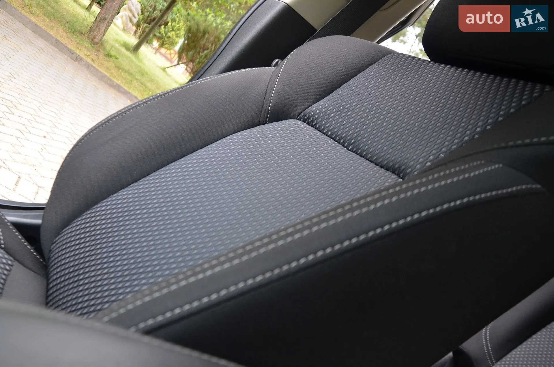 2019 Mitsubishi Outlander - мініатюра 43