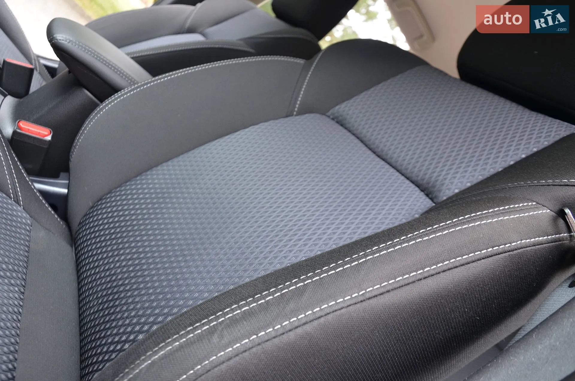 2019 Mitsubishi Outlander - мініатюра 45