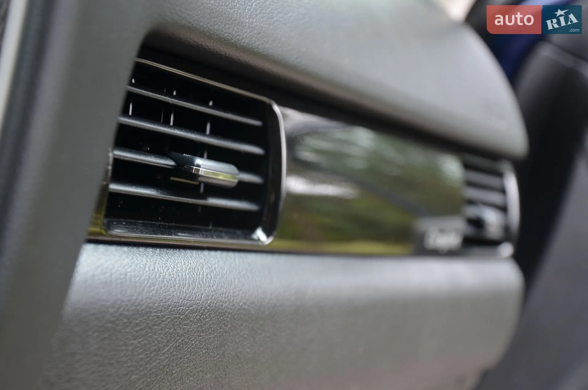 2019 Mitsubishi Outlander - мініатюра 47