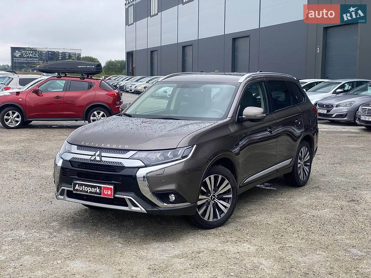 2019 Mitsubishi Outlander - мініатюра 9