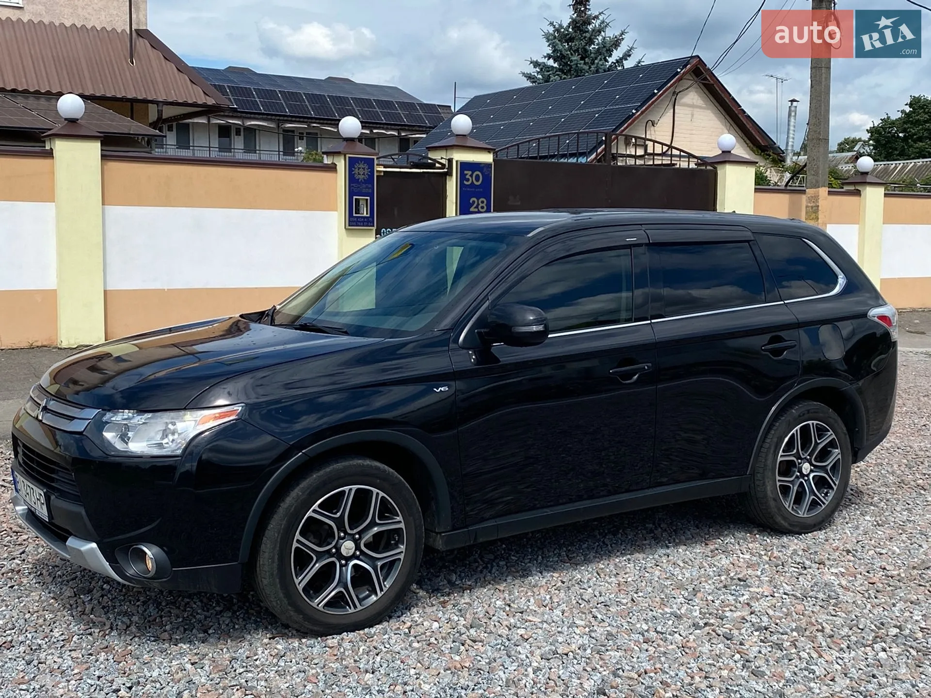 2014 Mitsubishi Outlander - мініатюра 2
