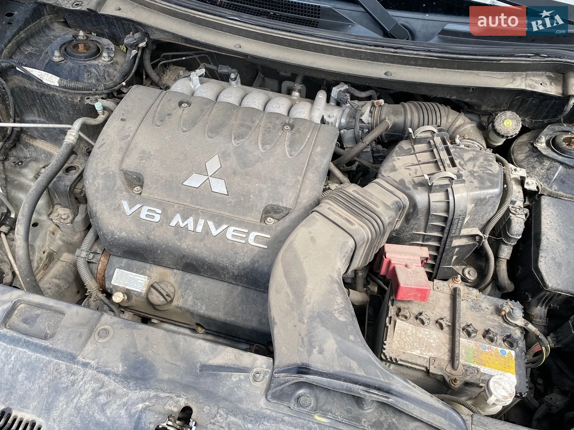2014 Mitsubishi Outlander - мініатюра 18
