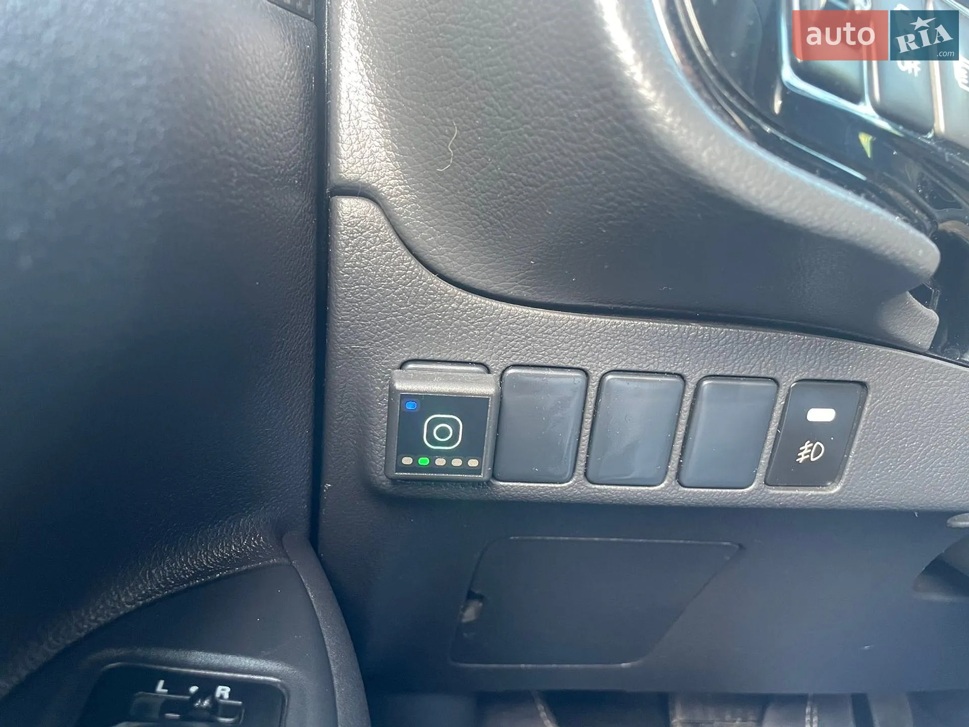 2016 Mitsubishi Outlander - мініатюра 30