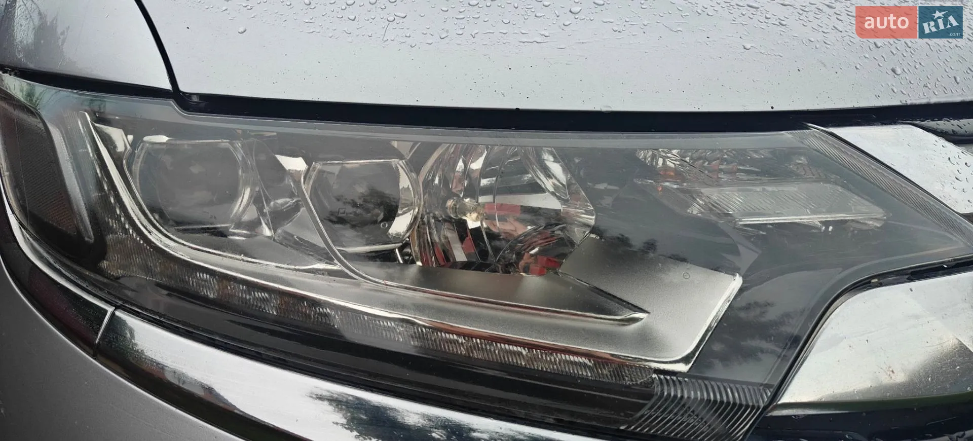 2016 Mitsubishi Outlander - мініатюра 19
