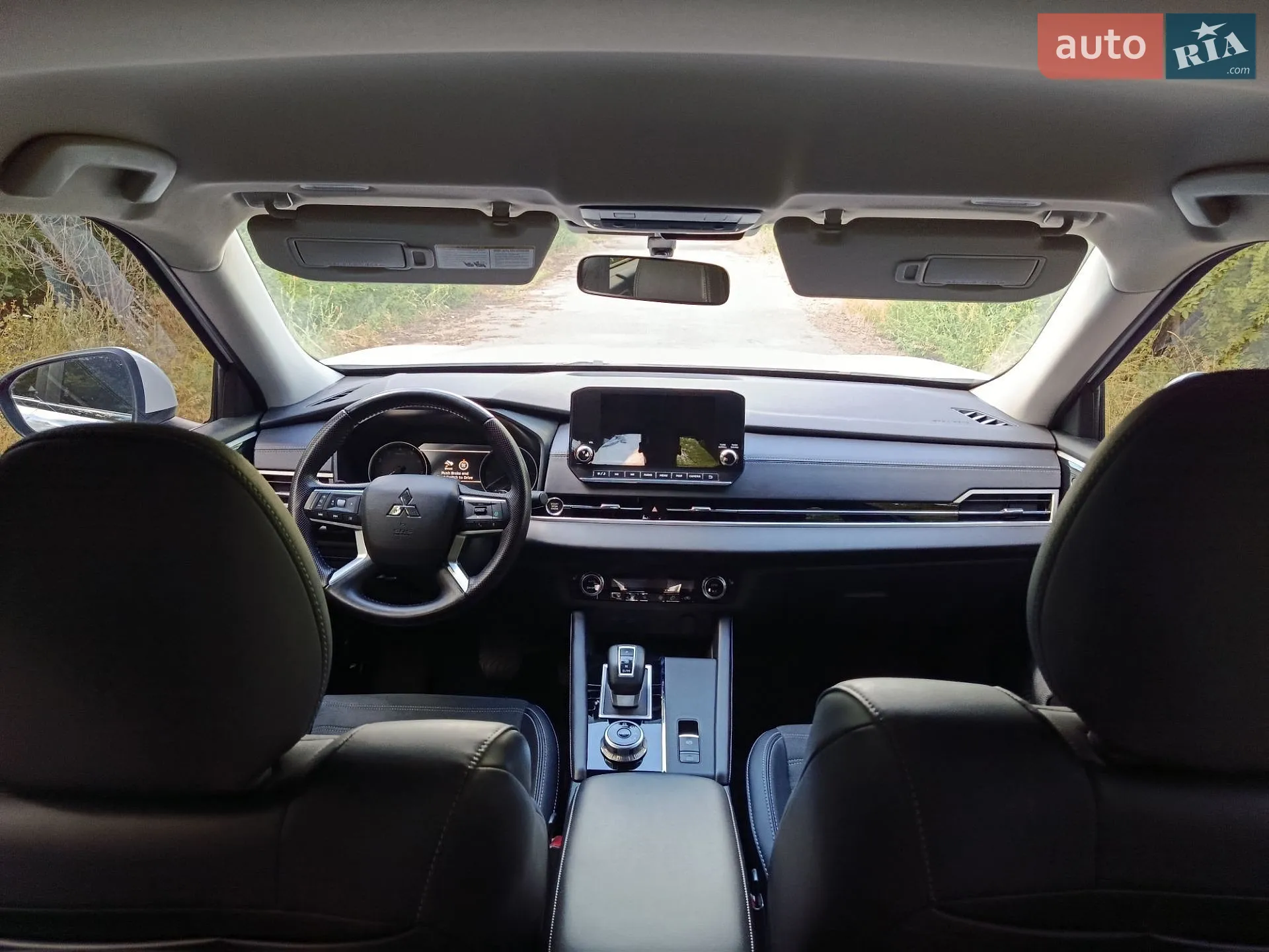 2024 Mitsubishi Outlander - мініатюра 16