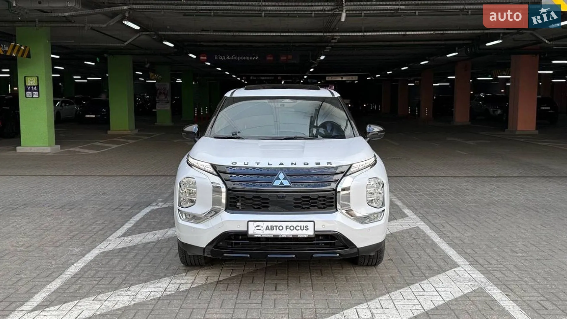 2022 Mitsubishi Outlander - мініатюра 3