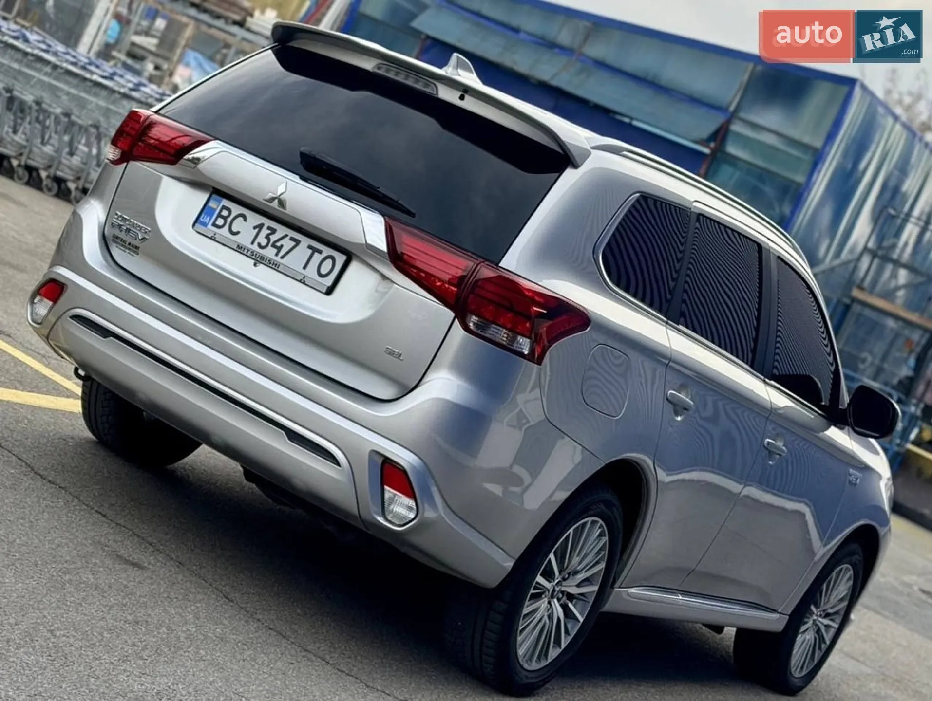 2020 Mitsubishi Outlander - мініатюра 26