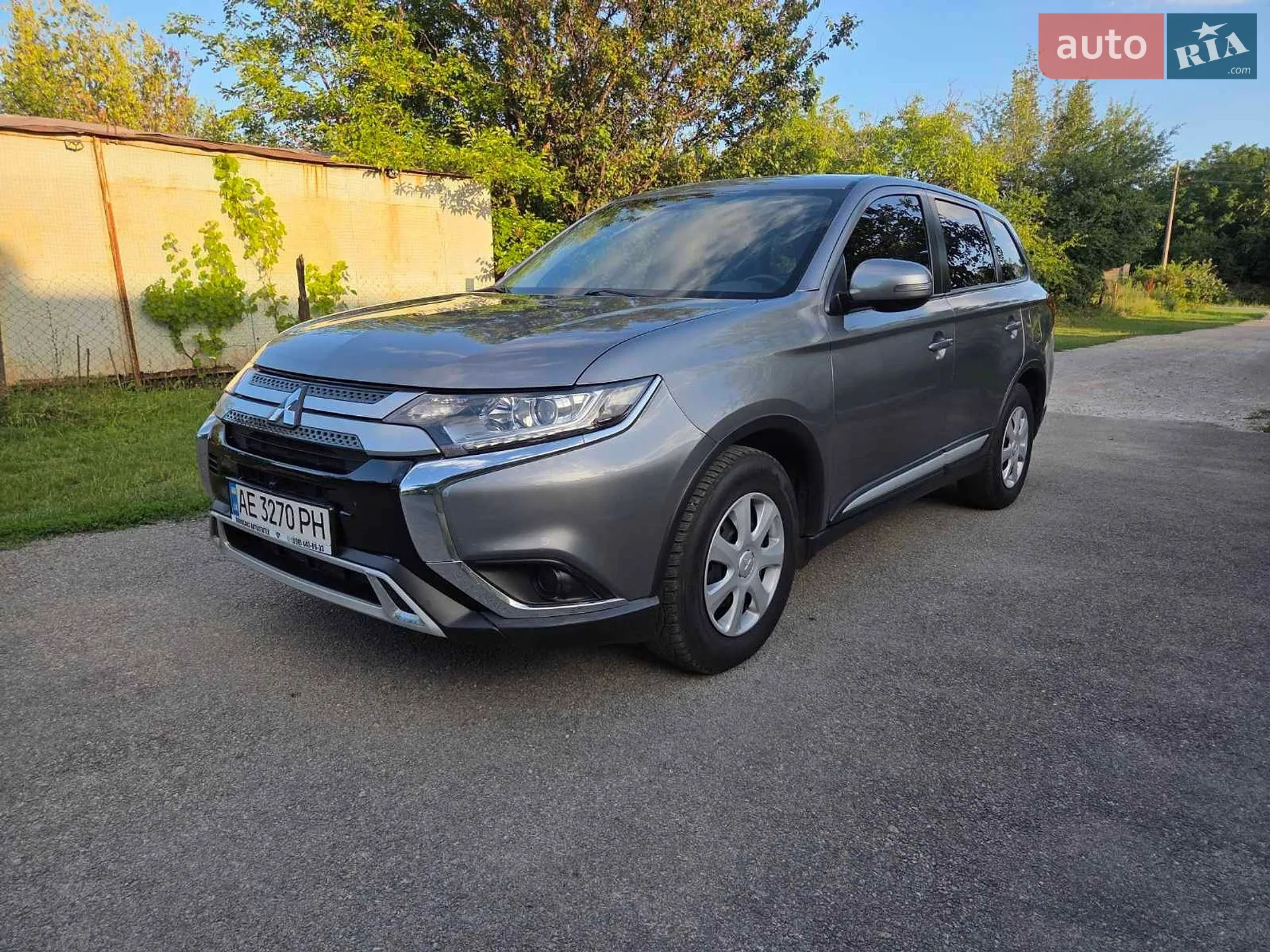 2021 Mitsubishi Outlander - мініатюра 5