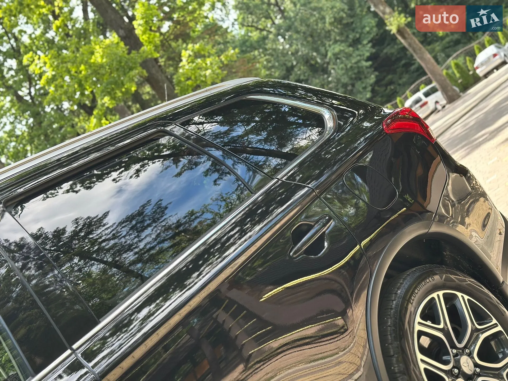 2016 Mitsubishi Outlander - мініатюра 17