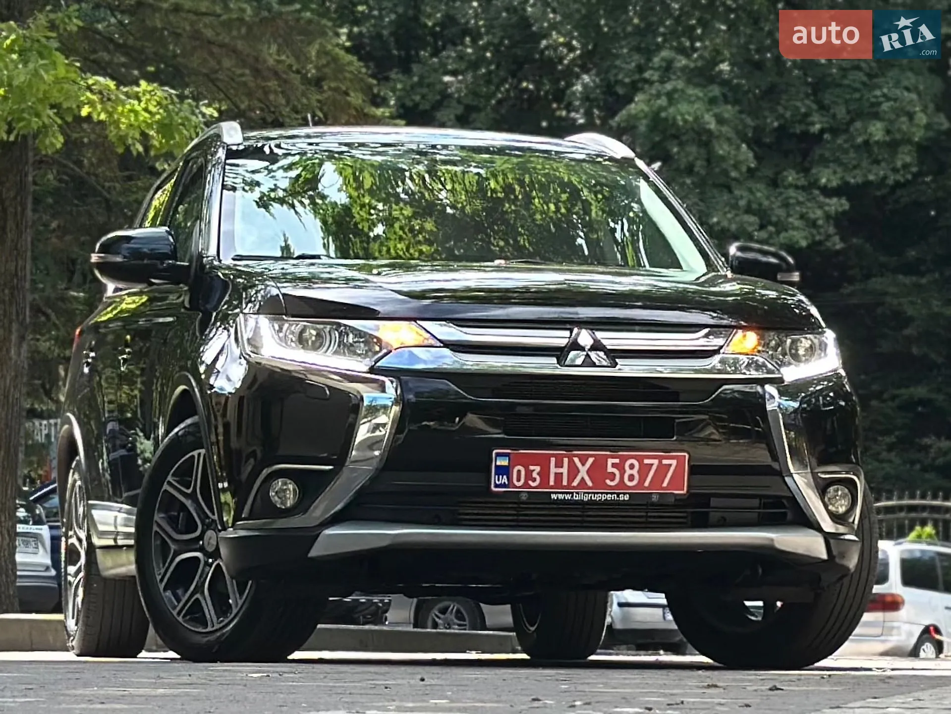 2016 Mitsubishi Outlander - мініатюра 19