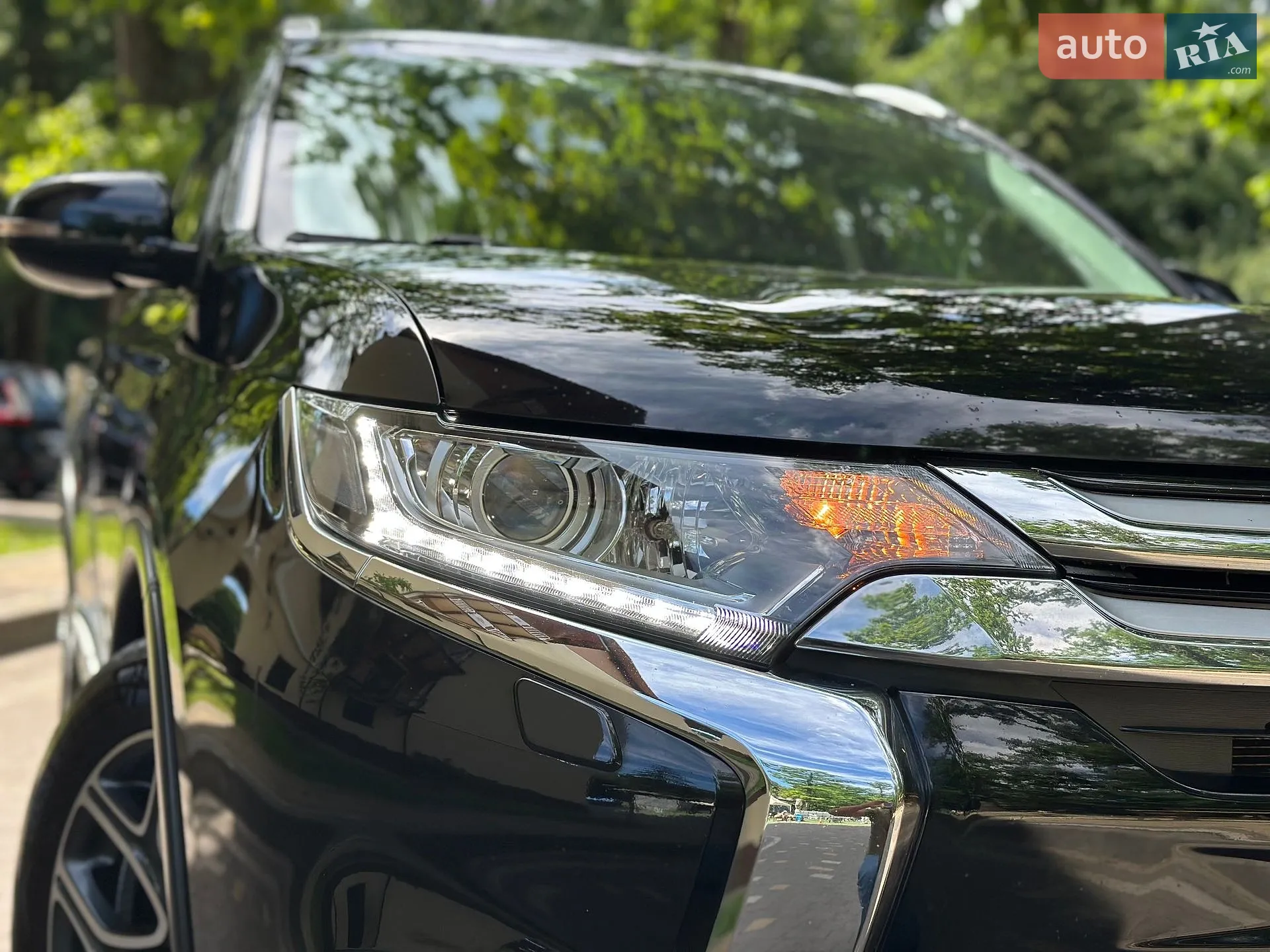 2016 Mitsubishi Outlander - мініатюра 20