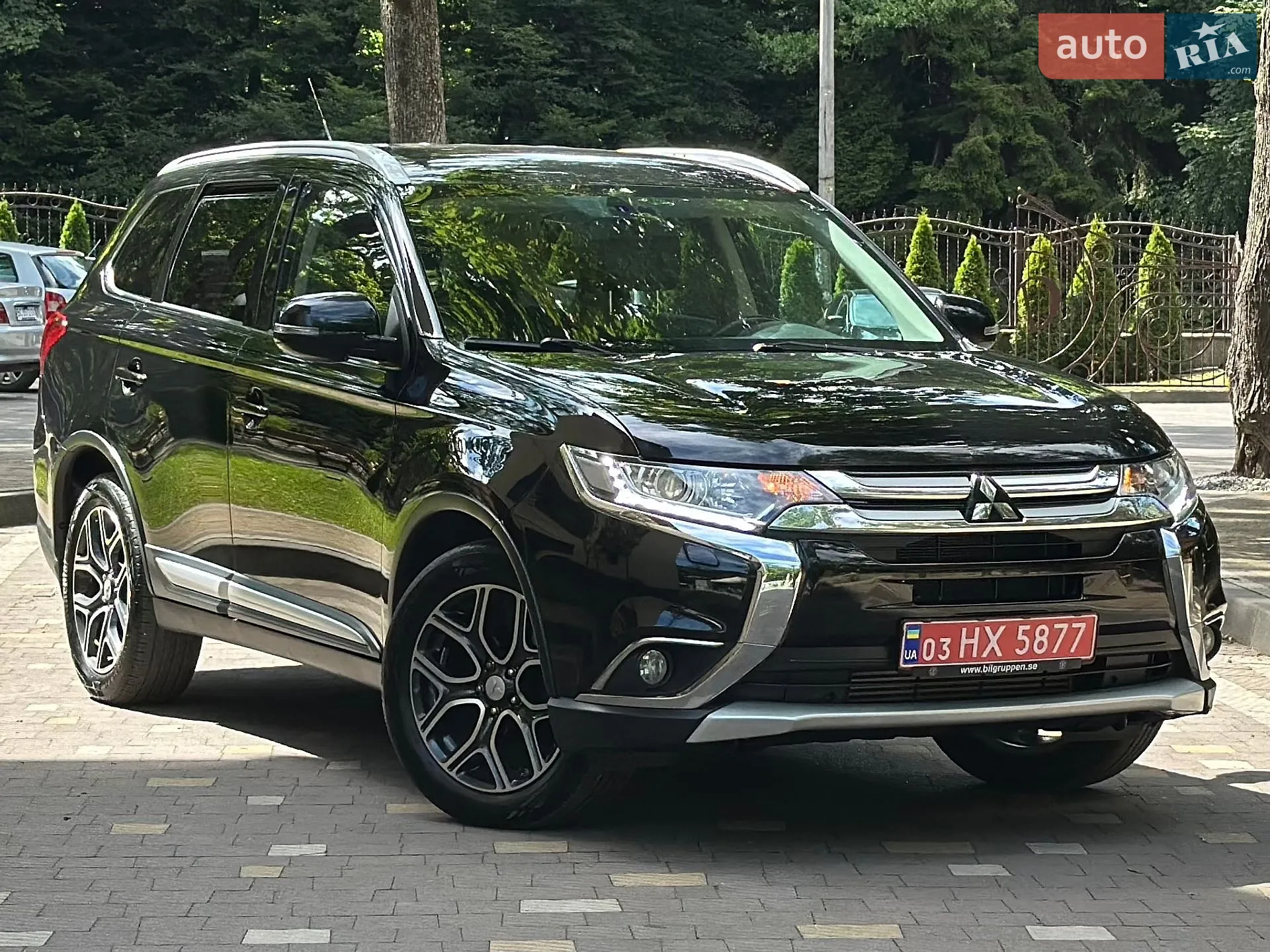 2016 Mitsubishi Outlander - мініатюра 23