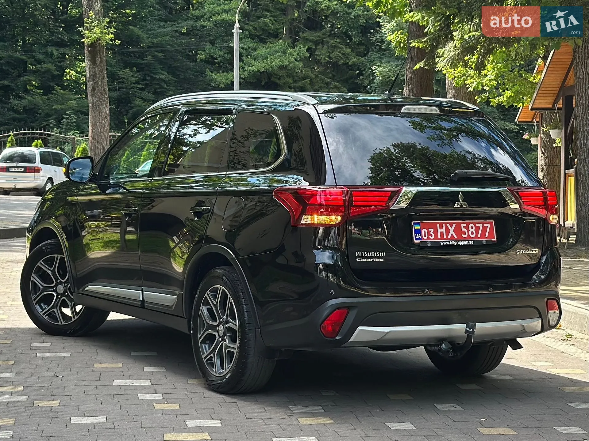 2016 Mitsubishi Outlander - мініатюра 32